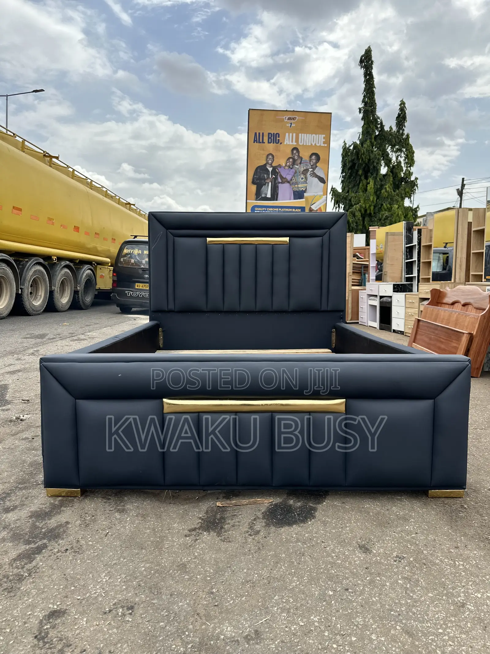 Royal Double Bed