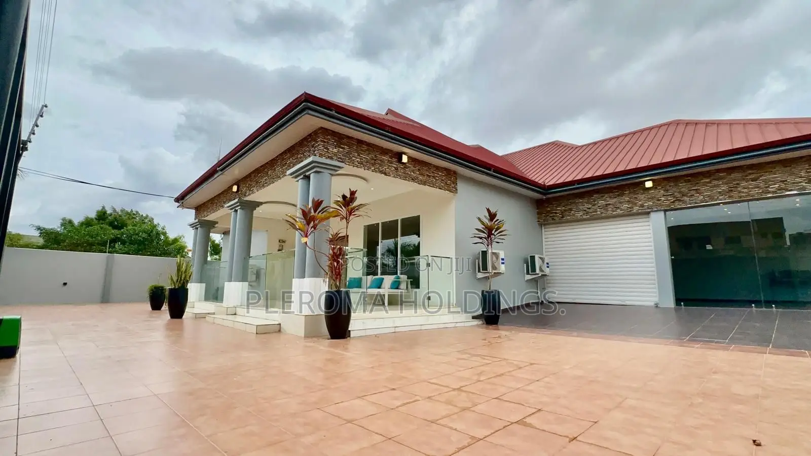 4bdrm House in Rehoboth Estate, Oyarifa for sale