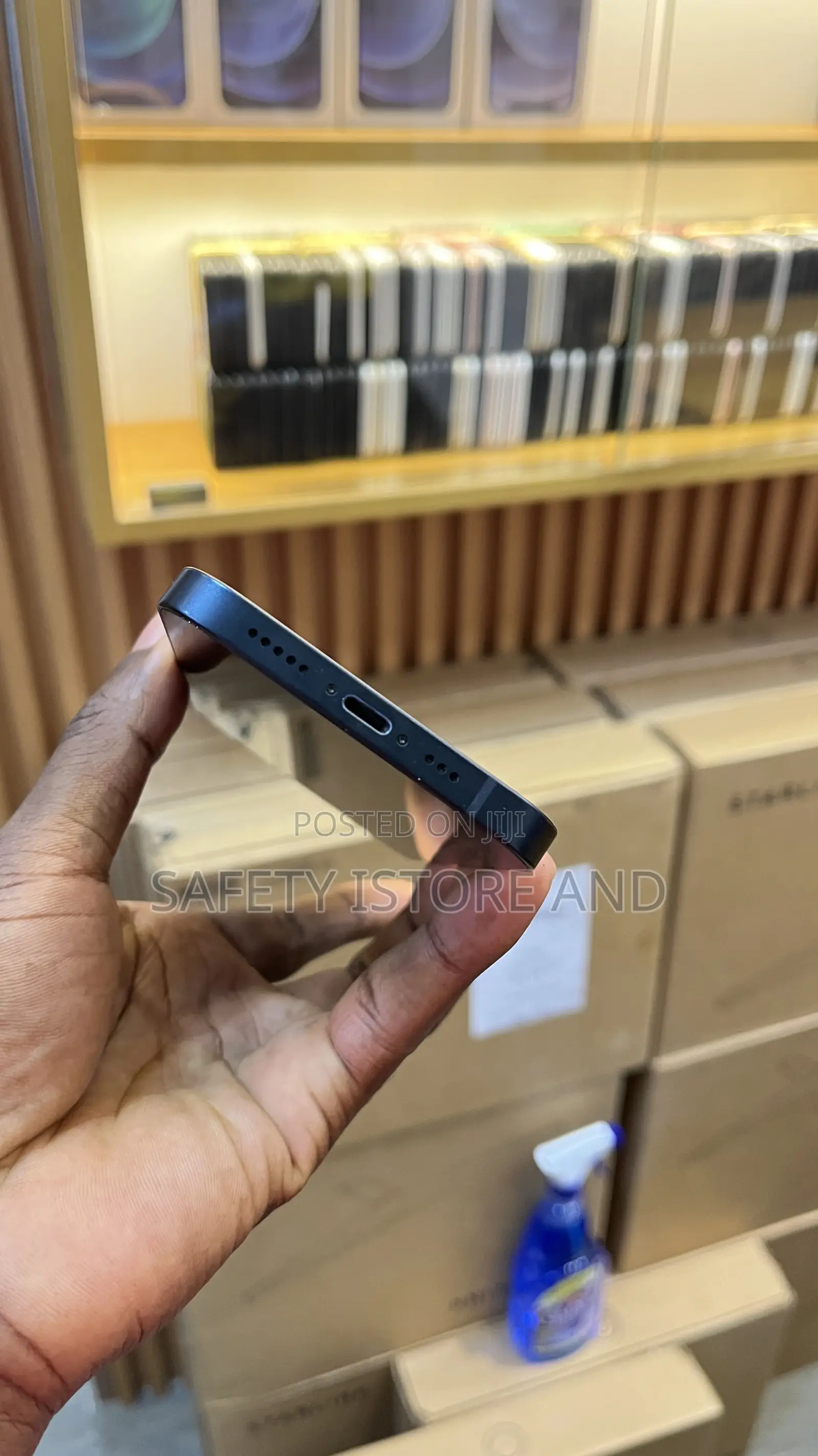 New Apple iPhone 13 128 GB Black