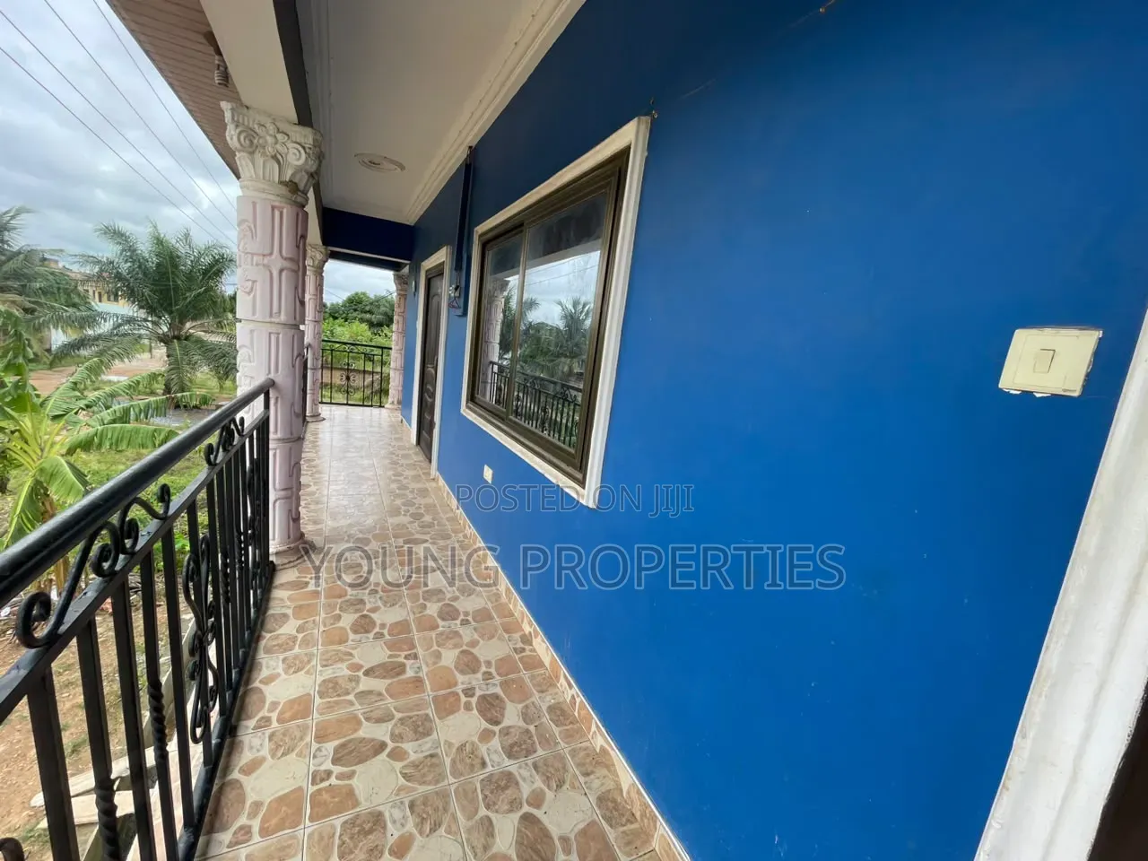 2bdrm Apartment in Amasaman Cocoa Board for rent