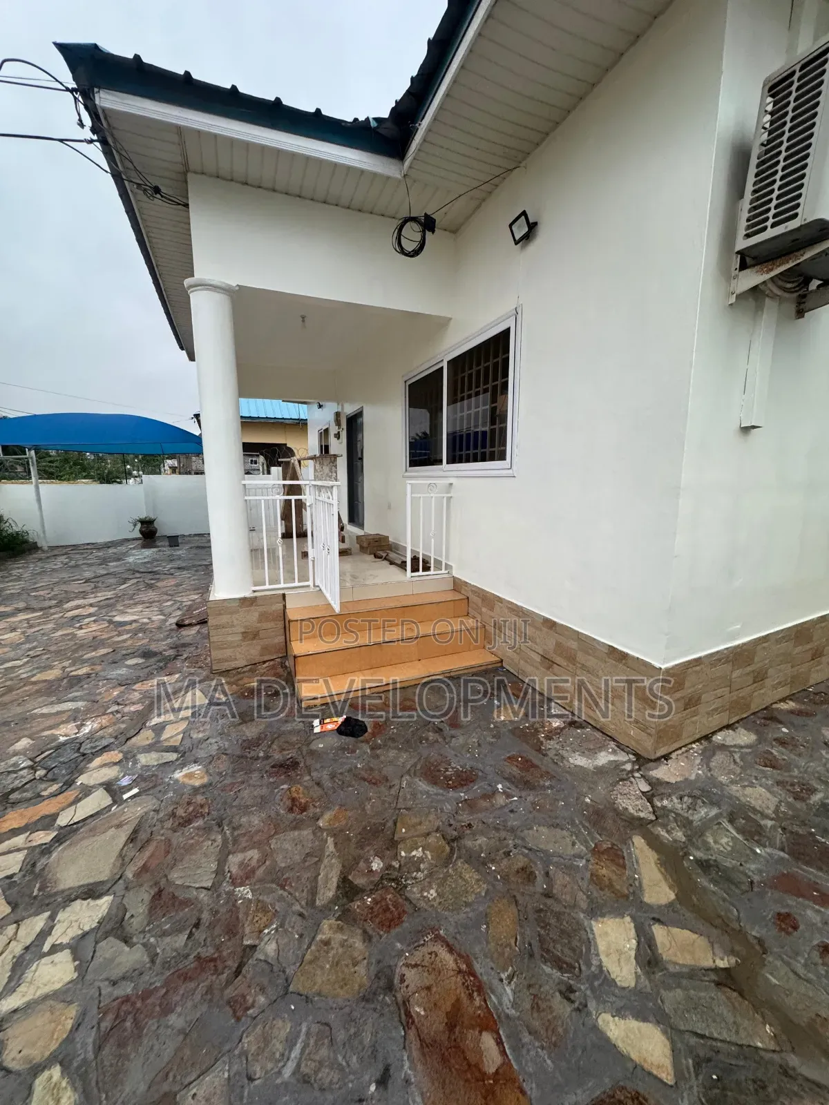 3bdrm House in Mile 7 Achimota for rent