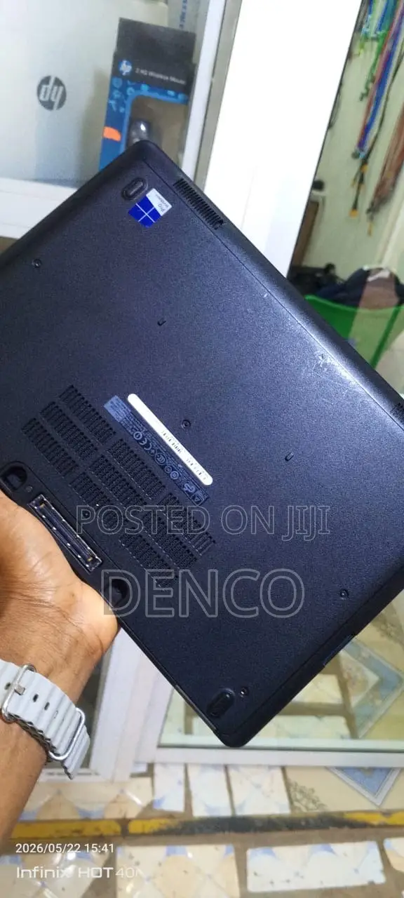 Laptop Dell Latitude 12 E5250 8GB Intel Core i3 HDD+SSD 256GB