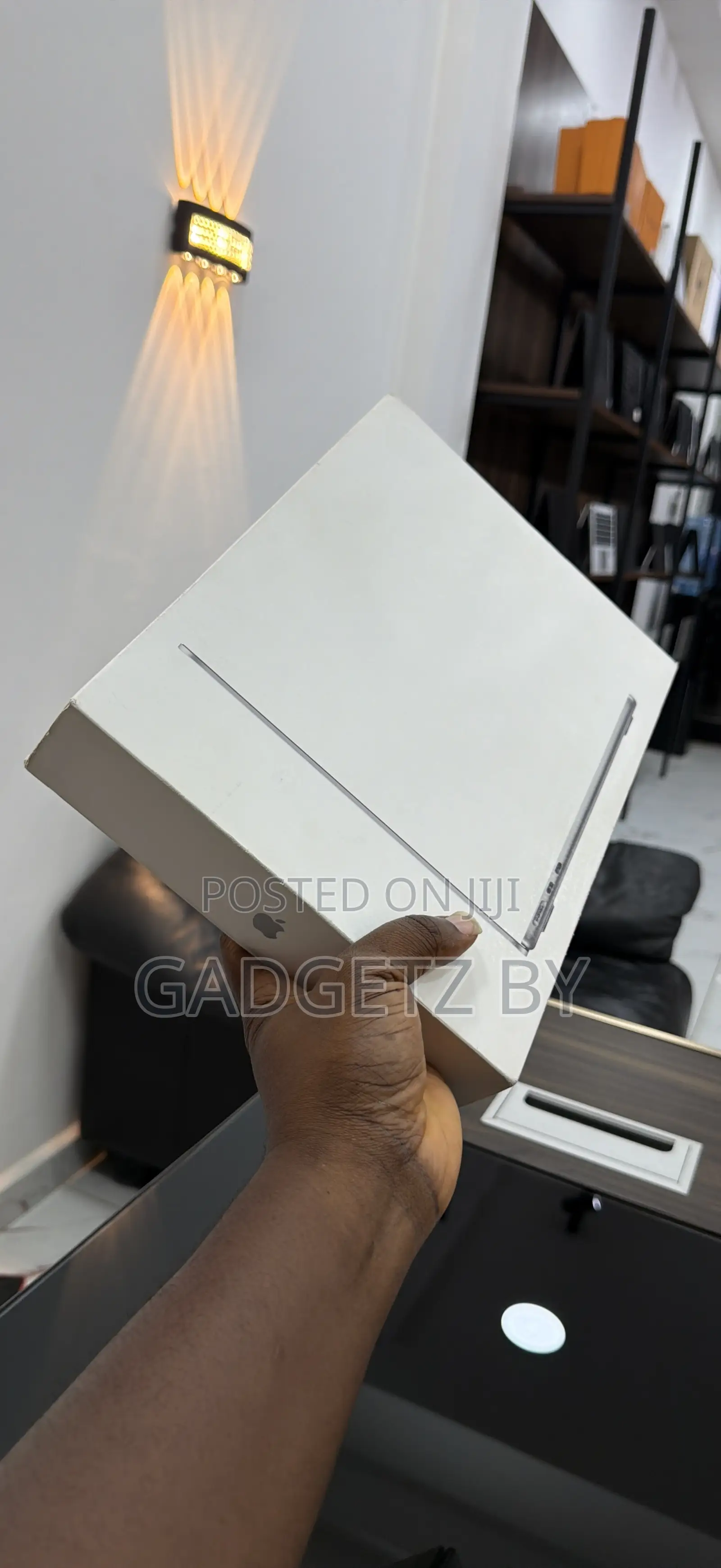 Laptop Apple MacBook Air 2025 M4 13-inch 16GB Apple M4 SSD 256GB