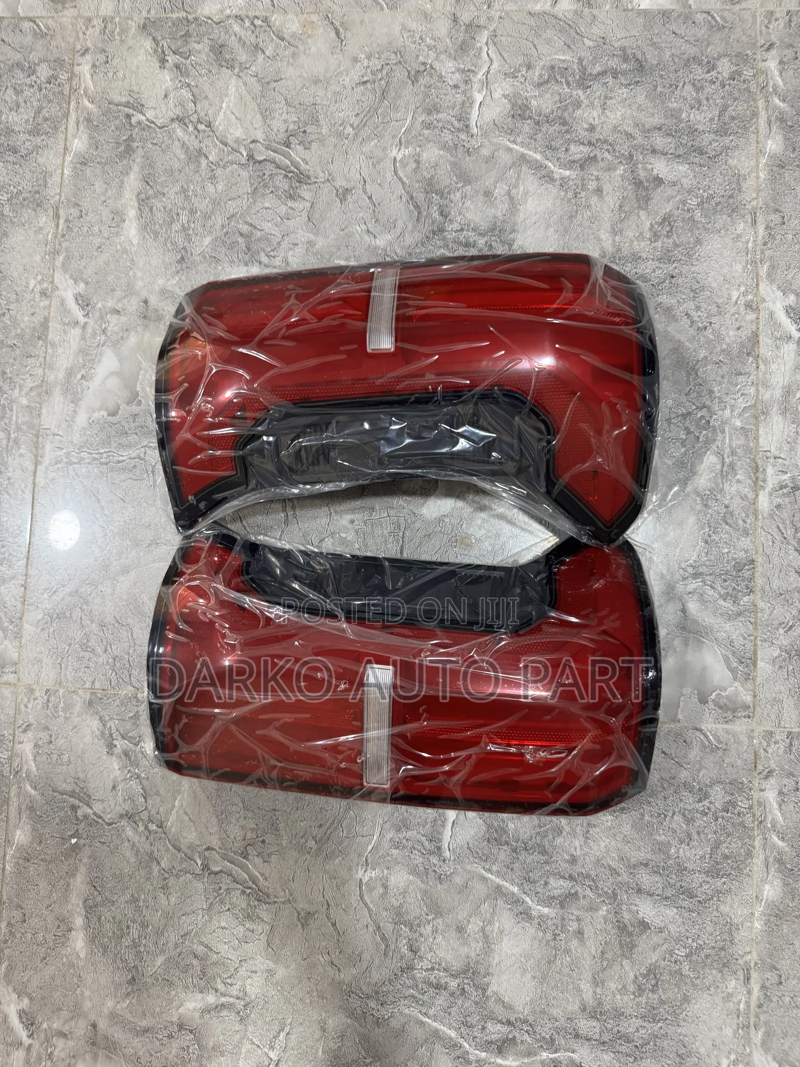 Toyota Tacoma 2024-2025 Taillight Available