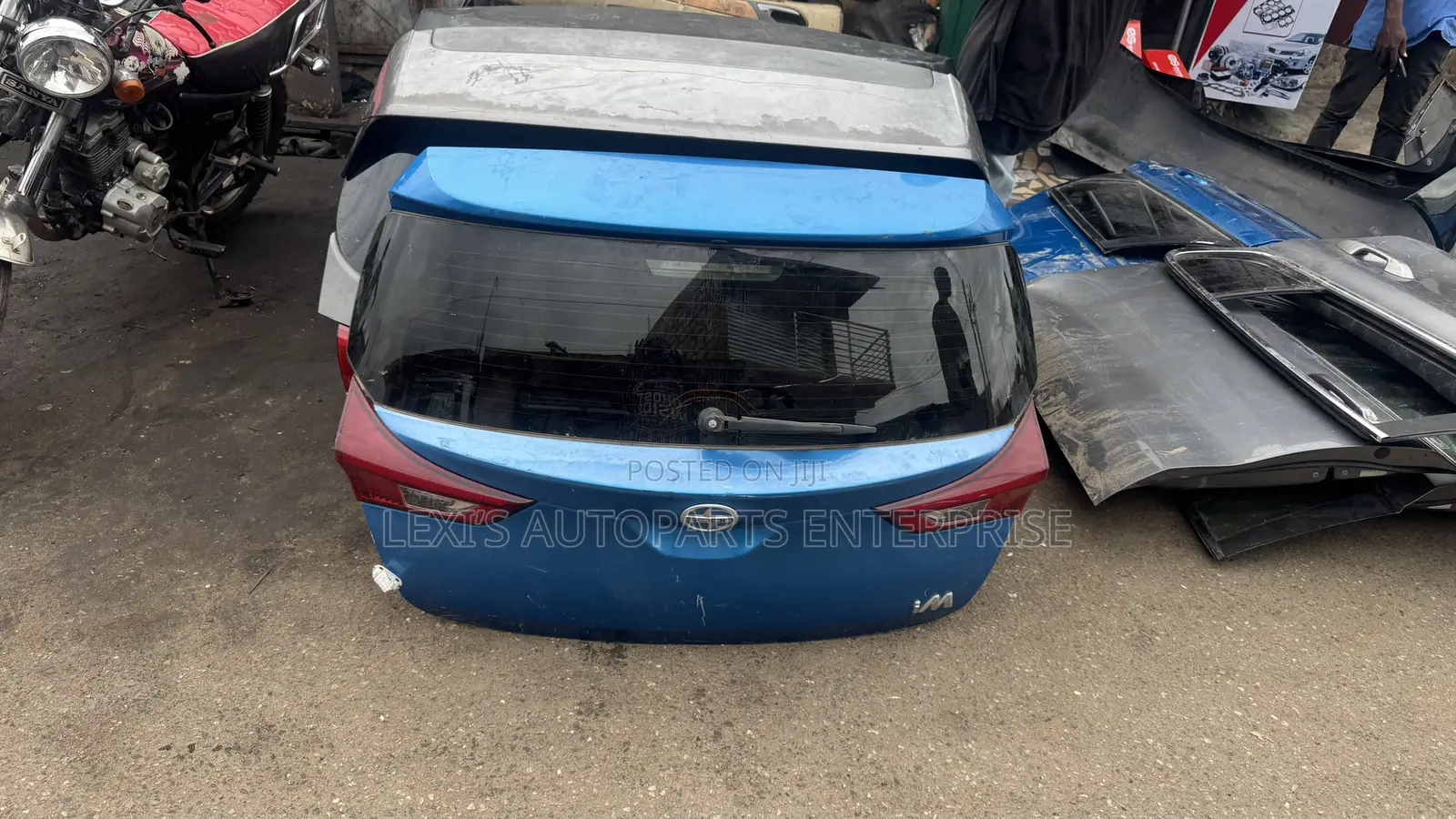 Toyota Im 2015,2016,2017,2018,2019,2020 Tailgate/ Boot Available