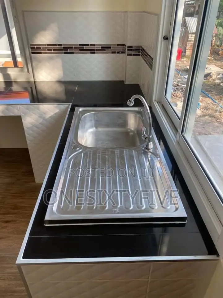 Single Kitchen Sink