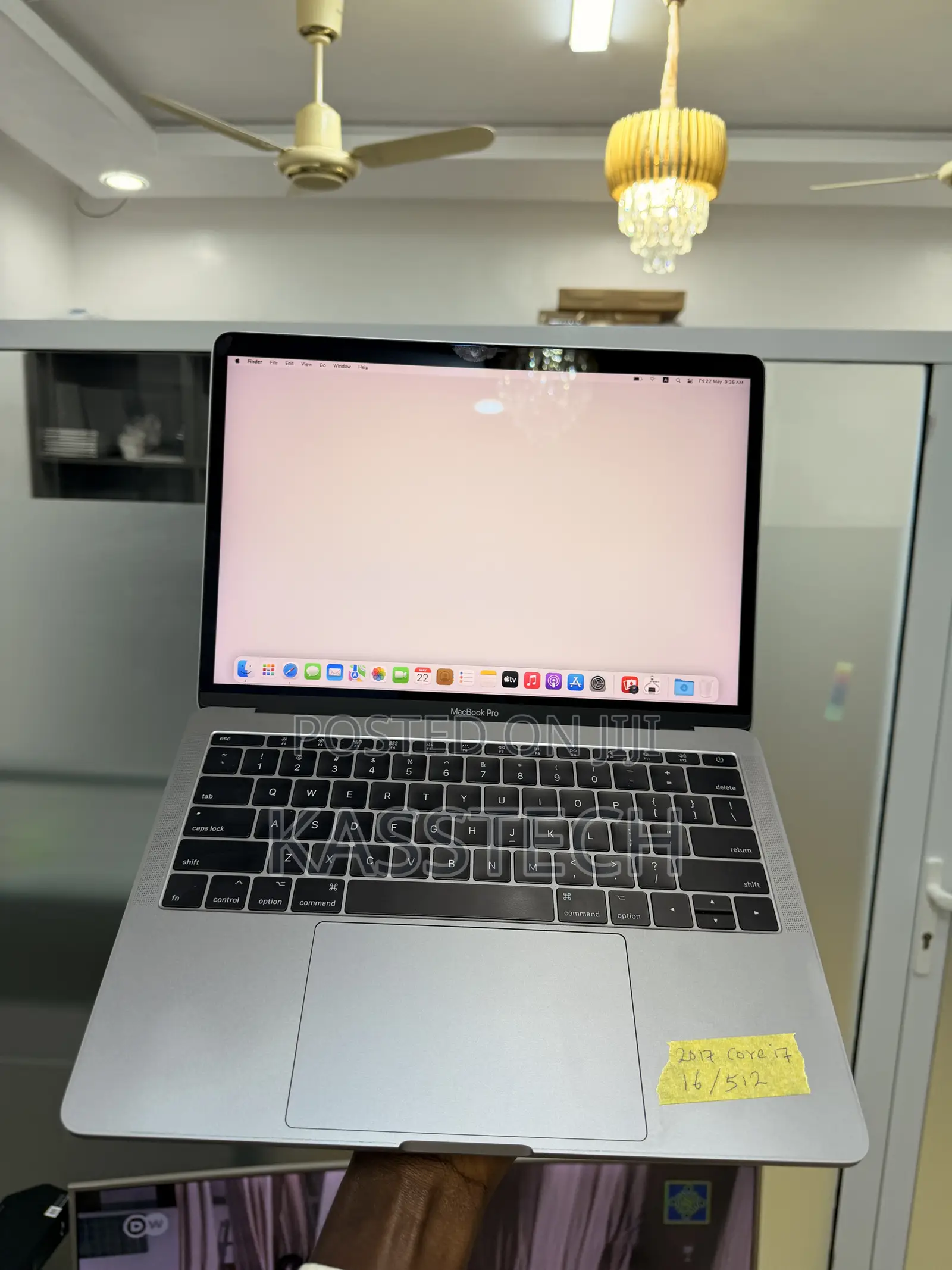 Laptop Apple MacBook Pro 2017 16GB Intel Core i7 SSD 512GB