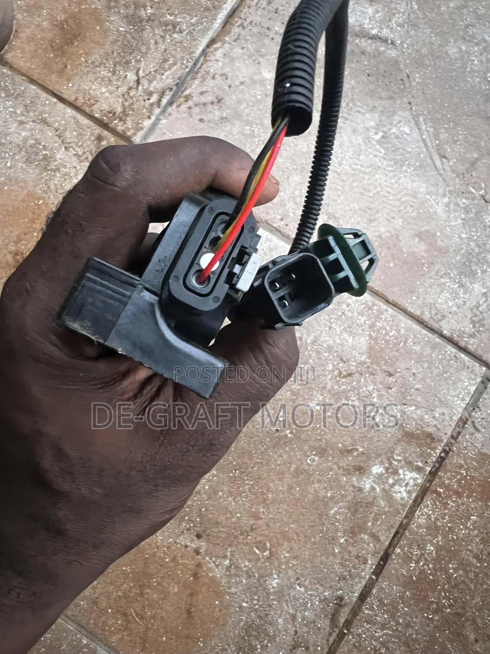 CRV 17 Shutter Grill Motor