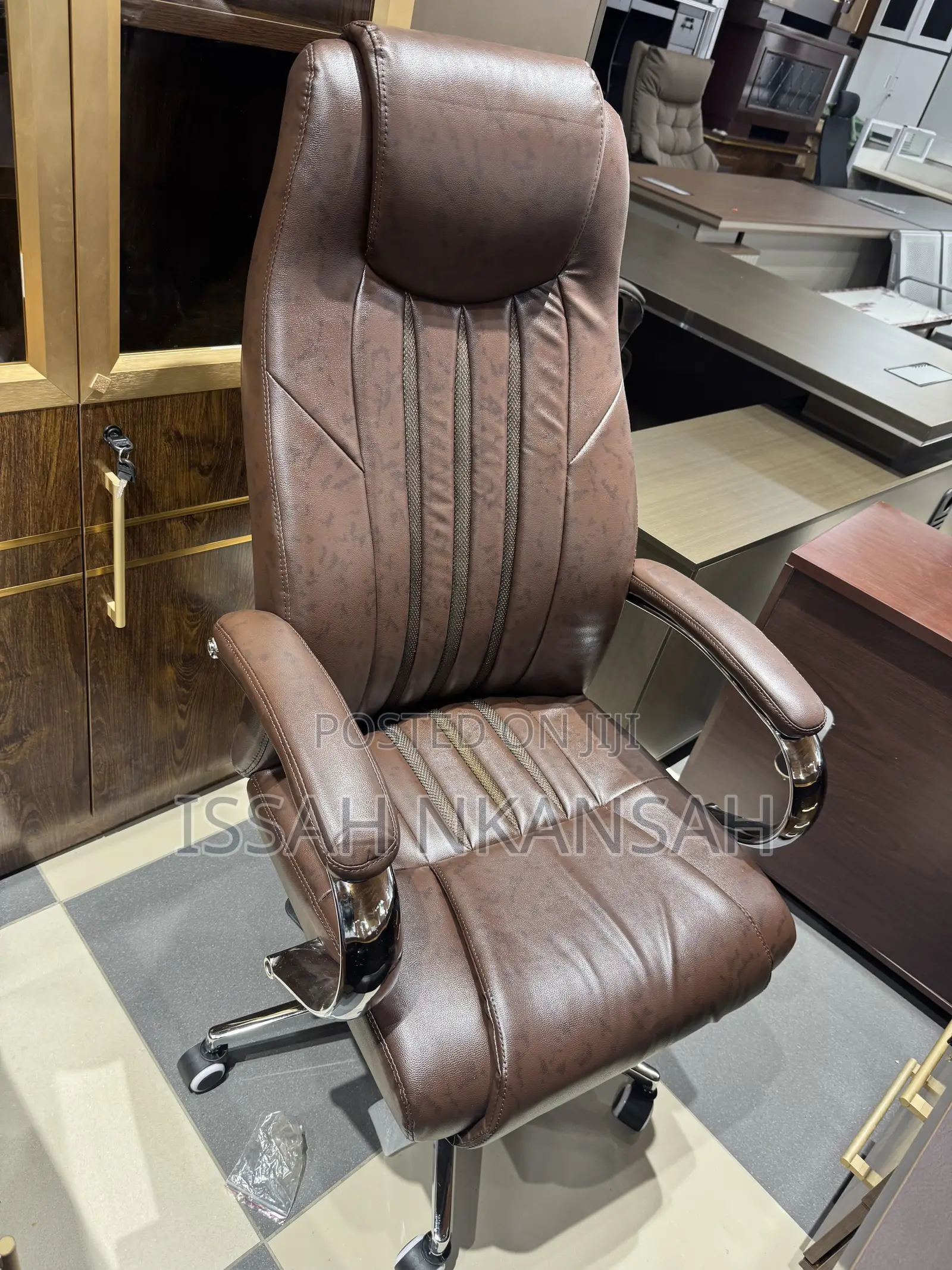 Medium Back Office Chair