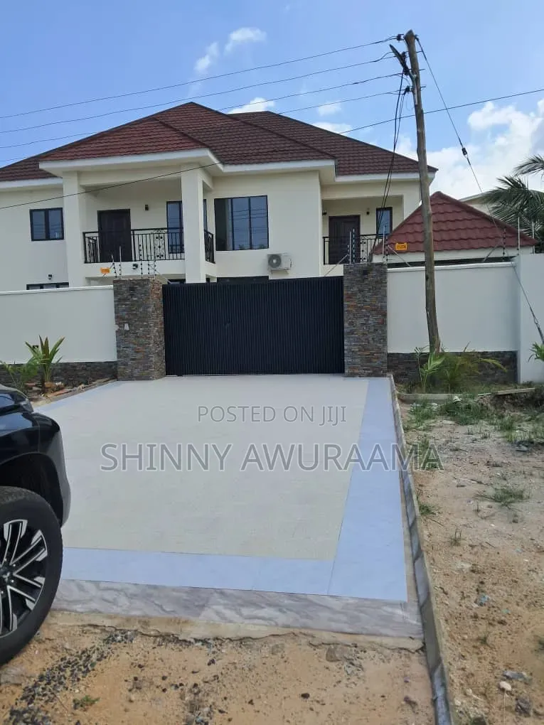 4bdrm House in Spintex, Coca Cola for sale