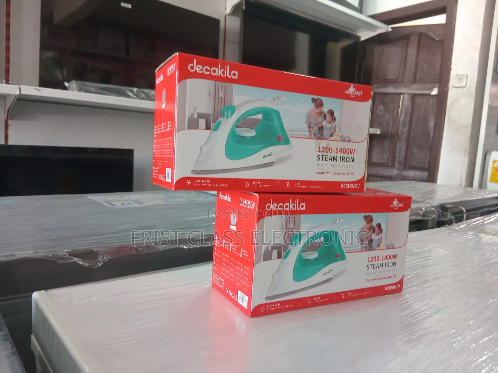 Decakila Steam Iron – Sharp Clothes, Simple Iron Power