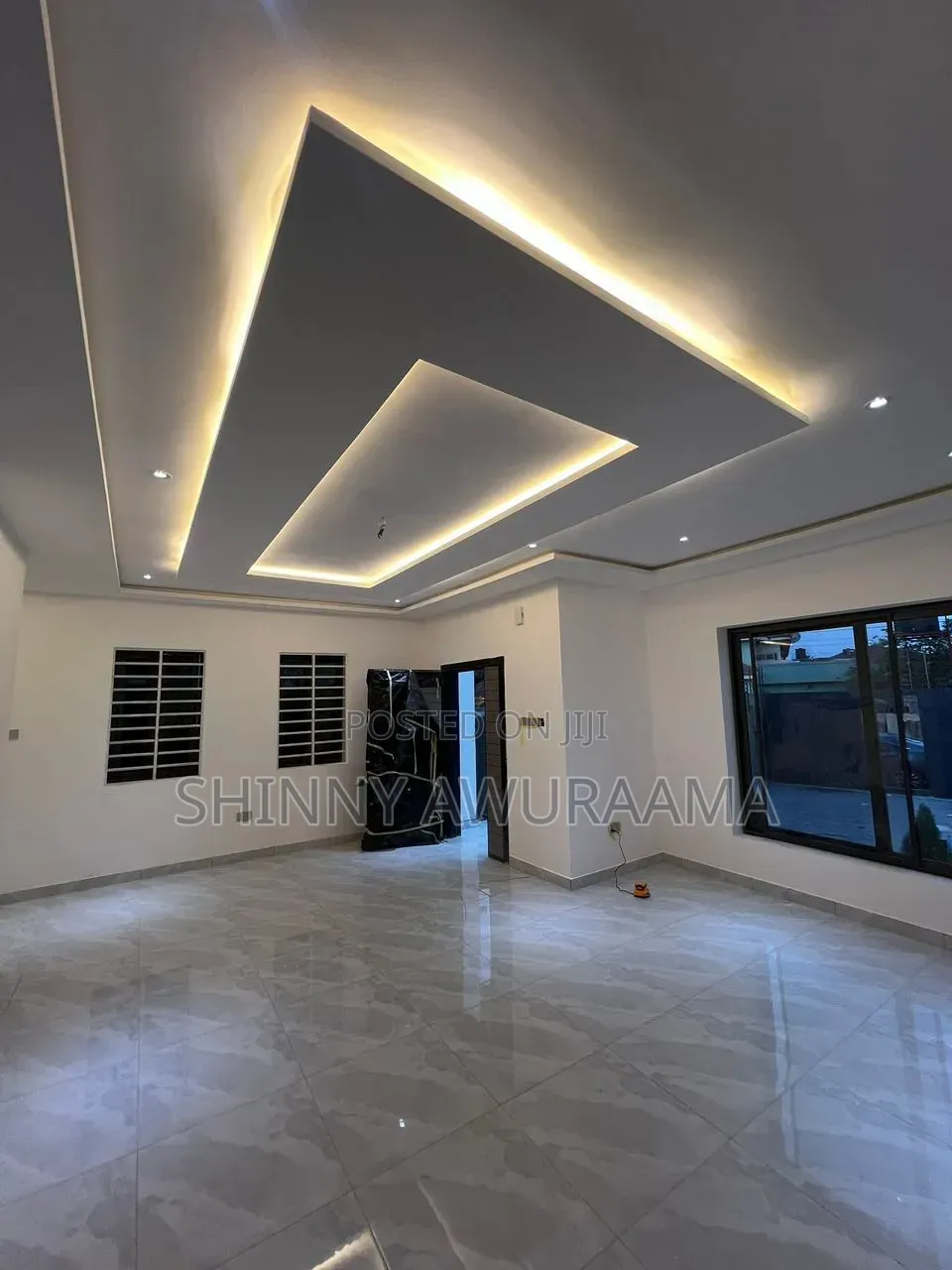 3bdrm House in Nmai-Dzorn, School Junction for sale