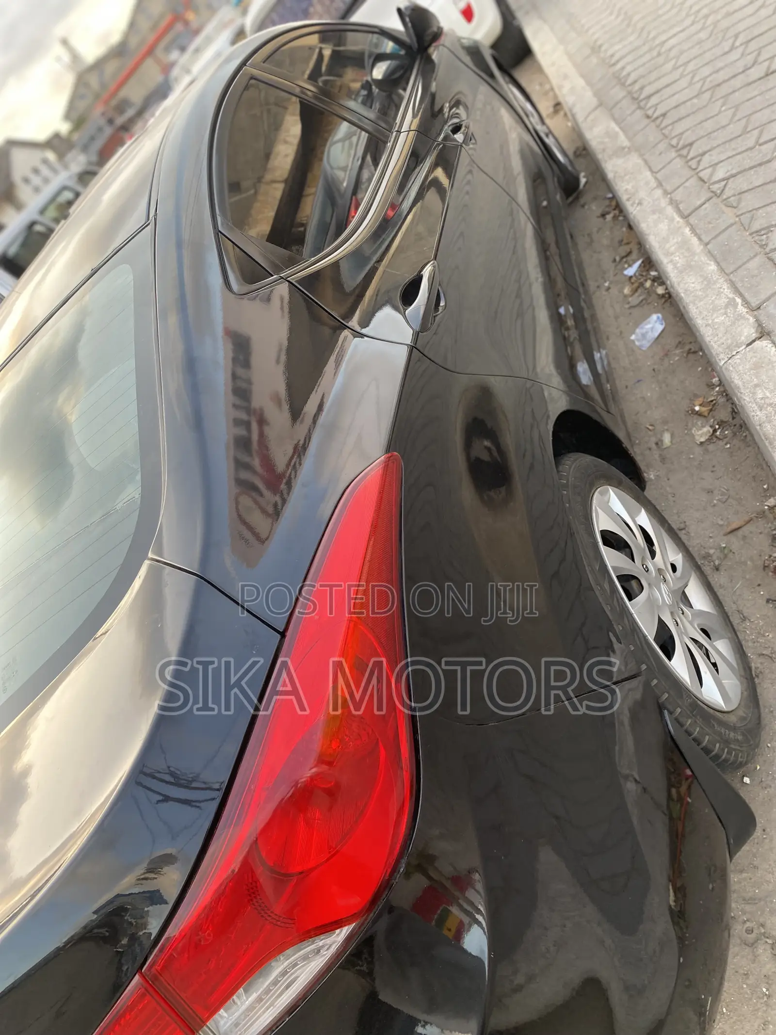 Hyundai Elantra 2016 Black