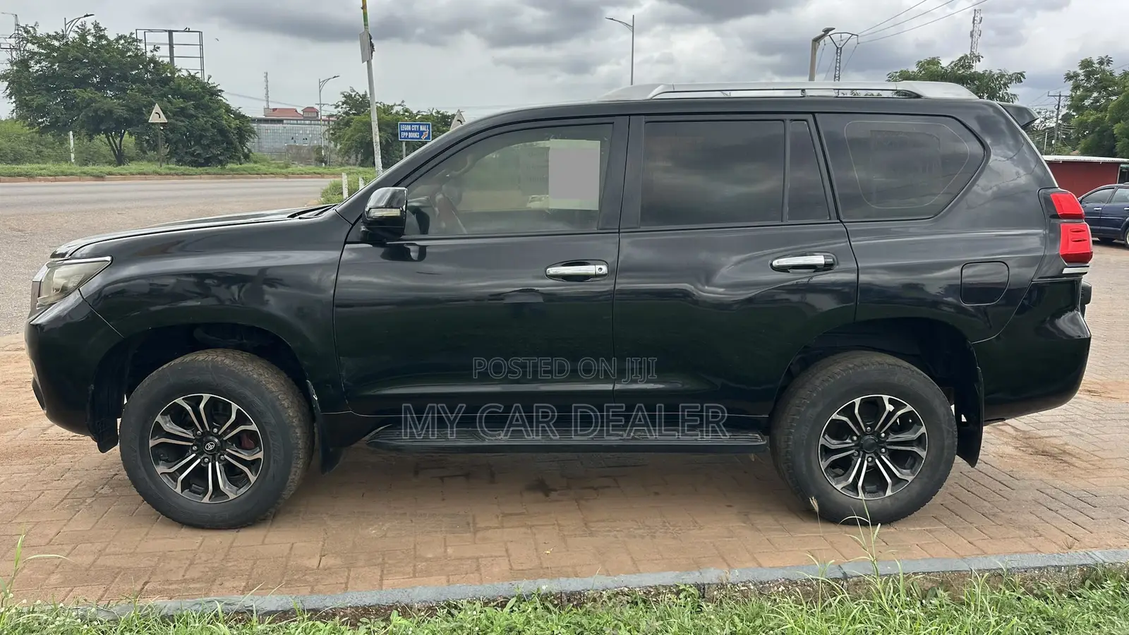 Toyota Land Cruiser Prado 2.7 VVT-i 2014 Black
