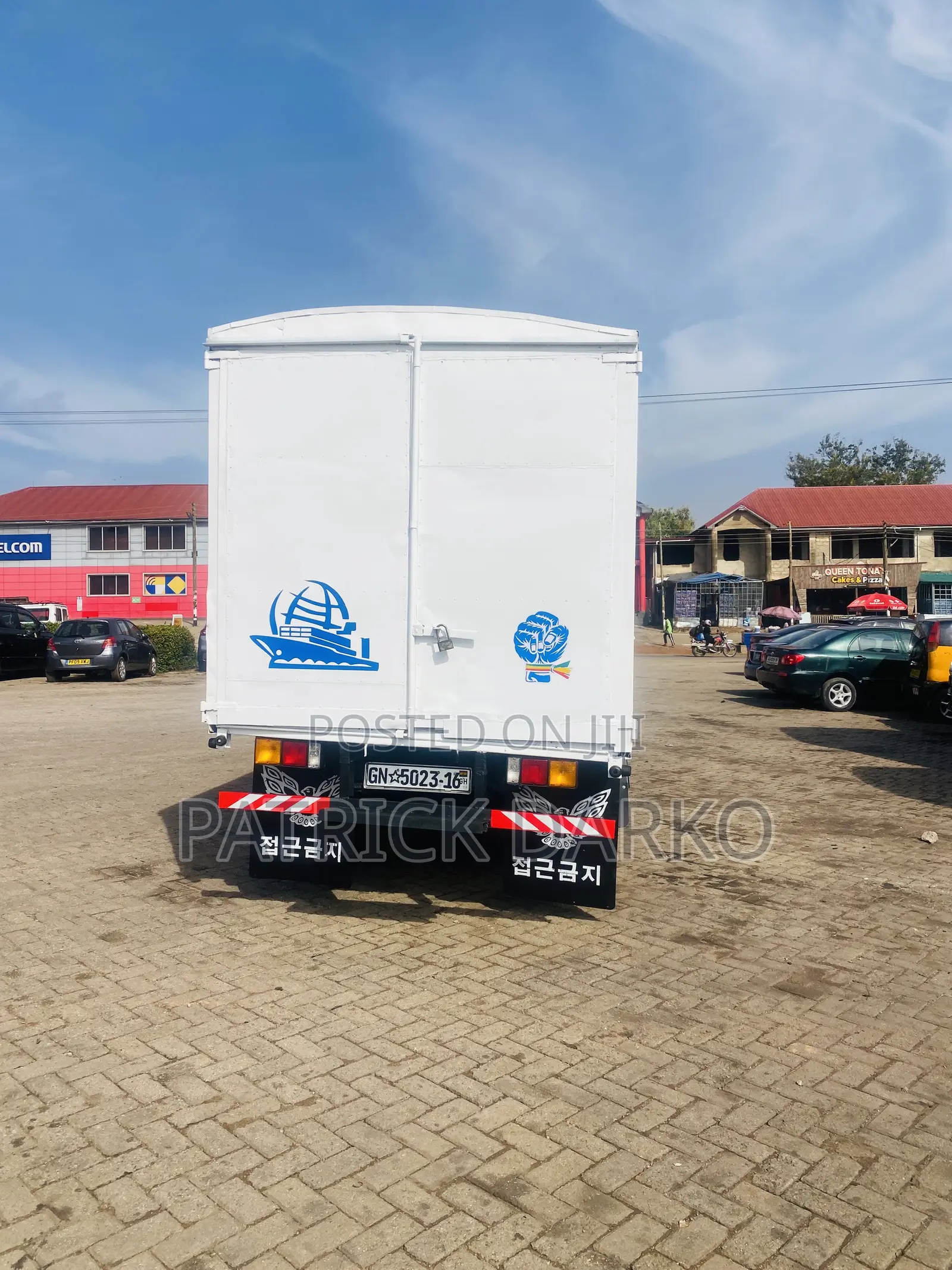 Hyundai Might Container