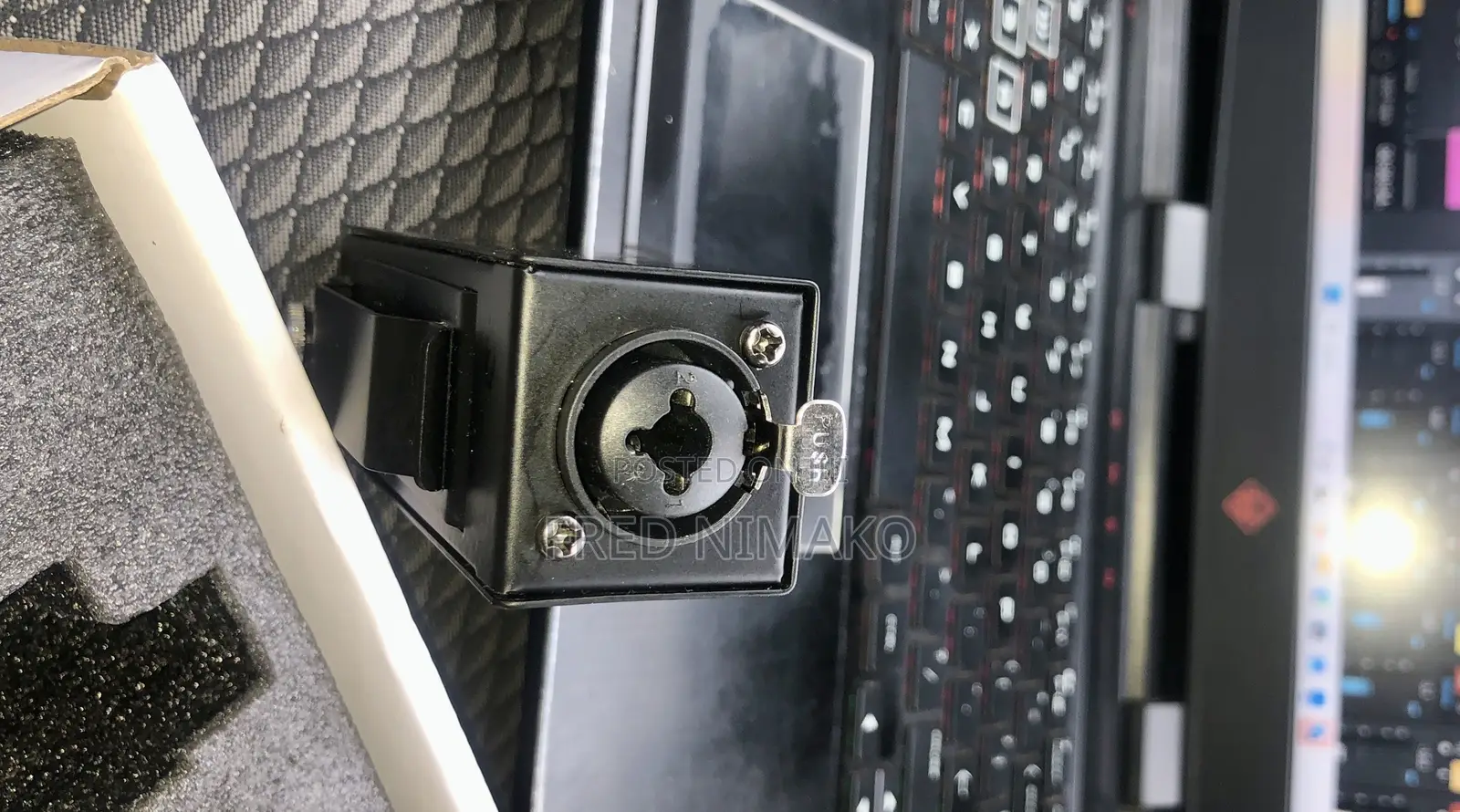 P2 in Ear Monitor Amplifier for Instrumentalists – Clear Stage Sound