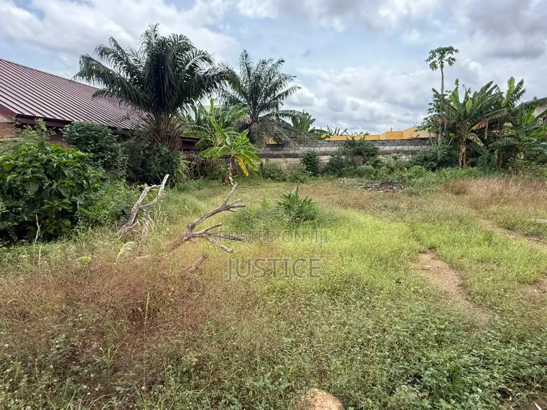100 by 143 Size Plot With Old Building Achimota
