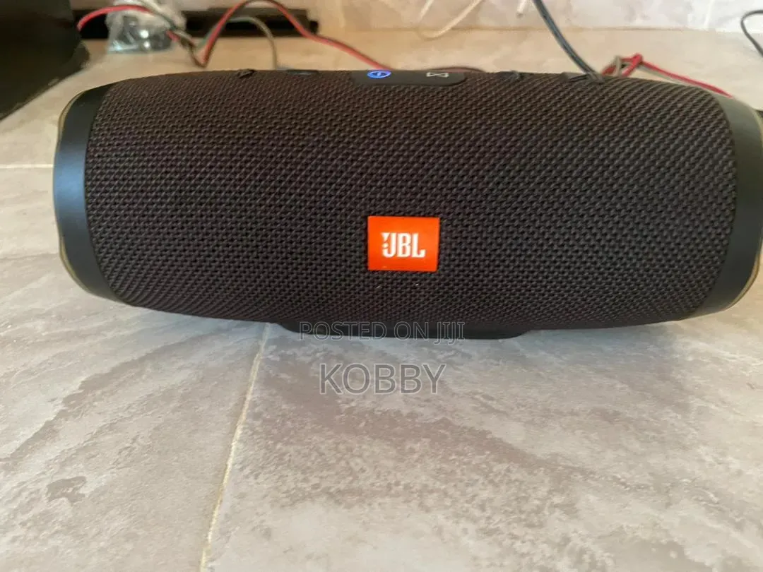 JBL Charge 3
