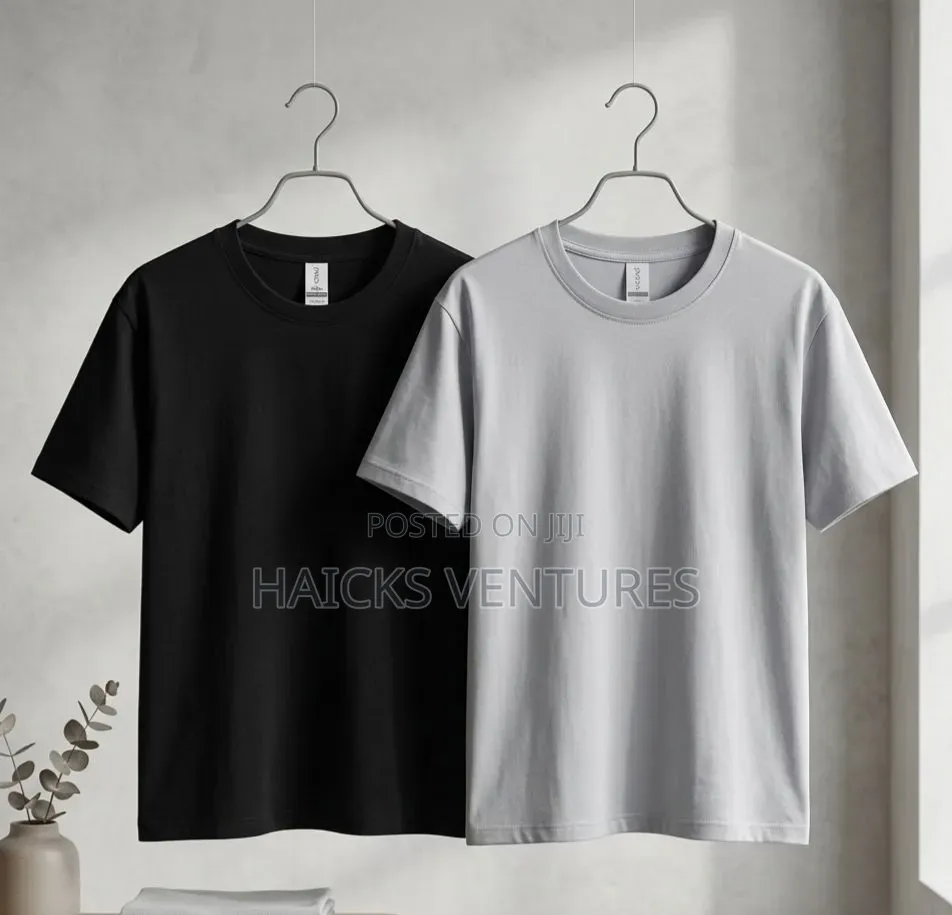 Plain Round Neck T. Shirt