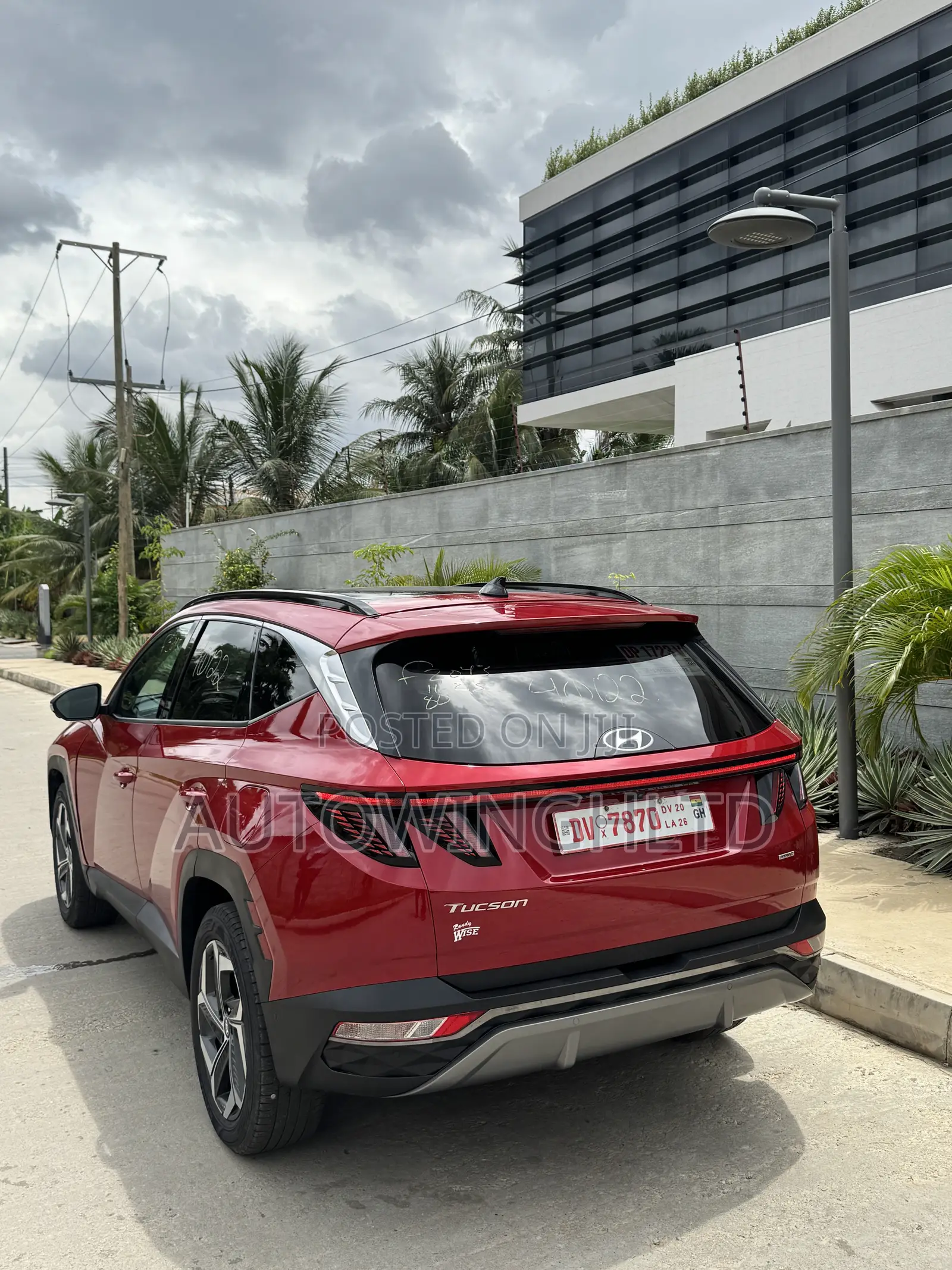 Hyundai Tucson Limited 2023 Red