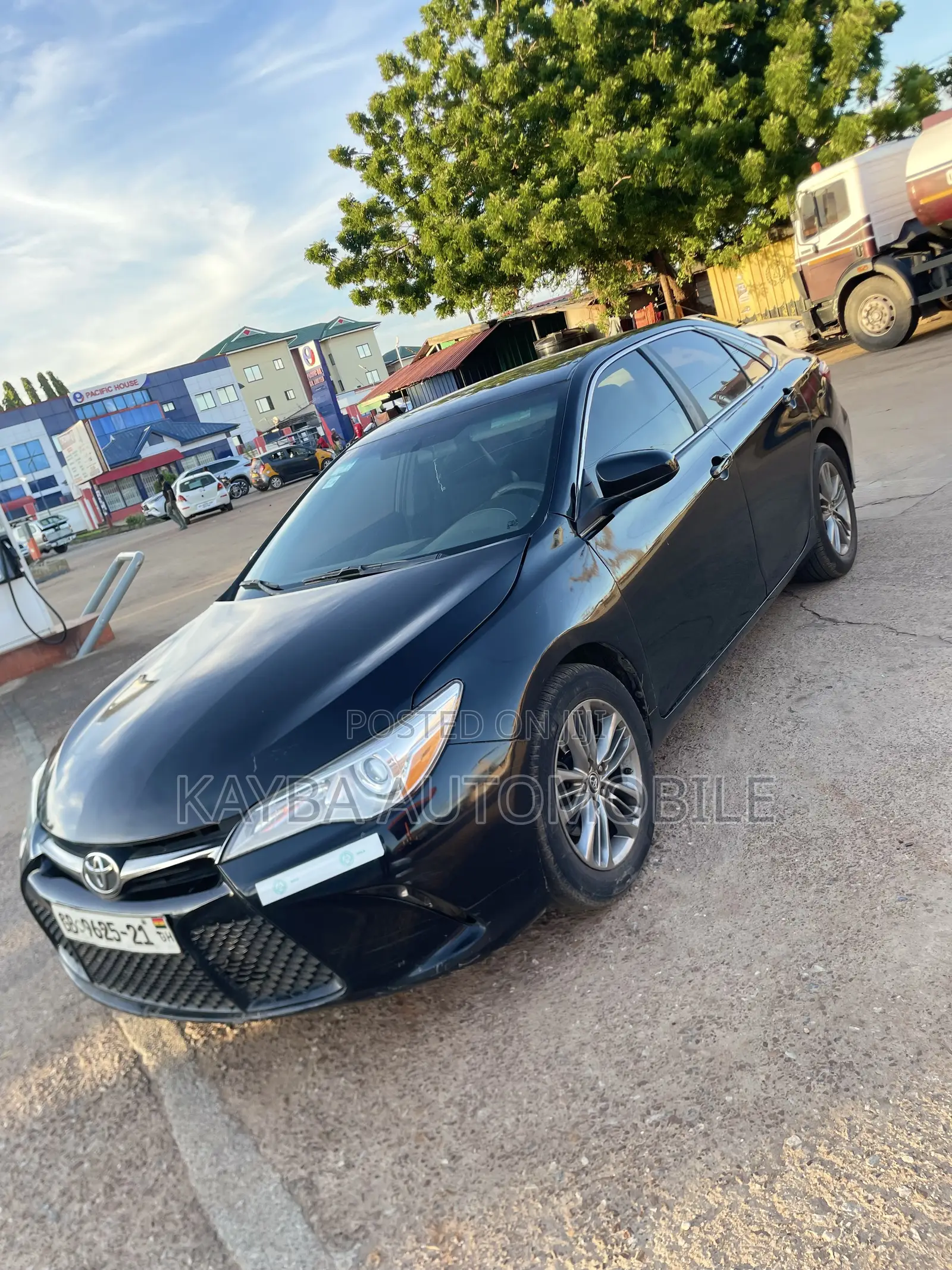 Toyota Camry 2015 Black