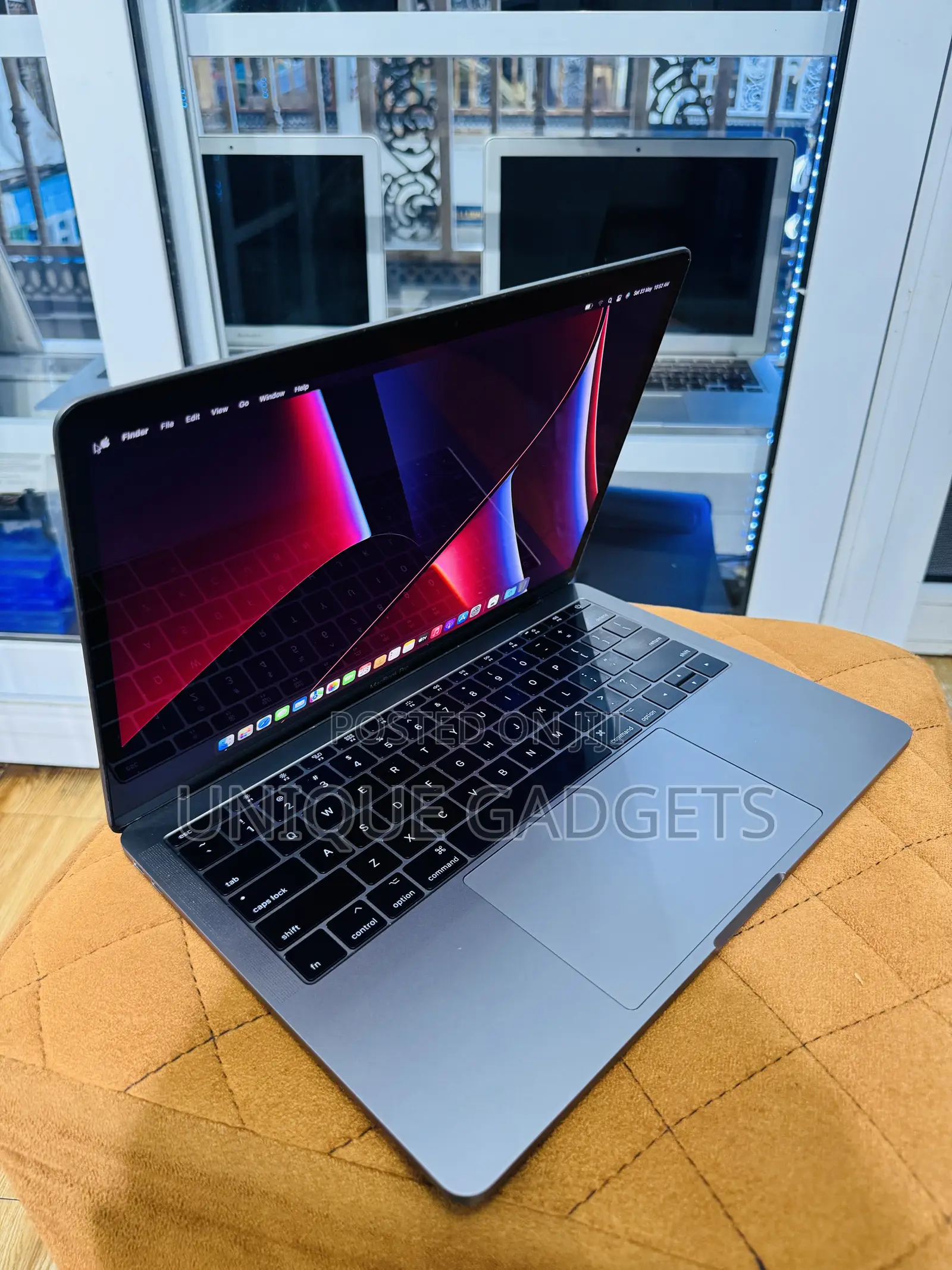 Laptop Apple MacBook Pro 2017 16GB Intel Core i5 SSD 256GB