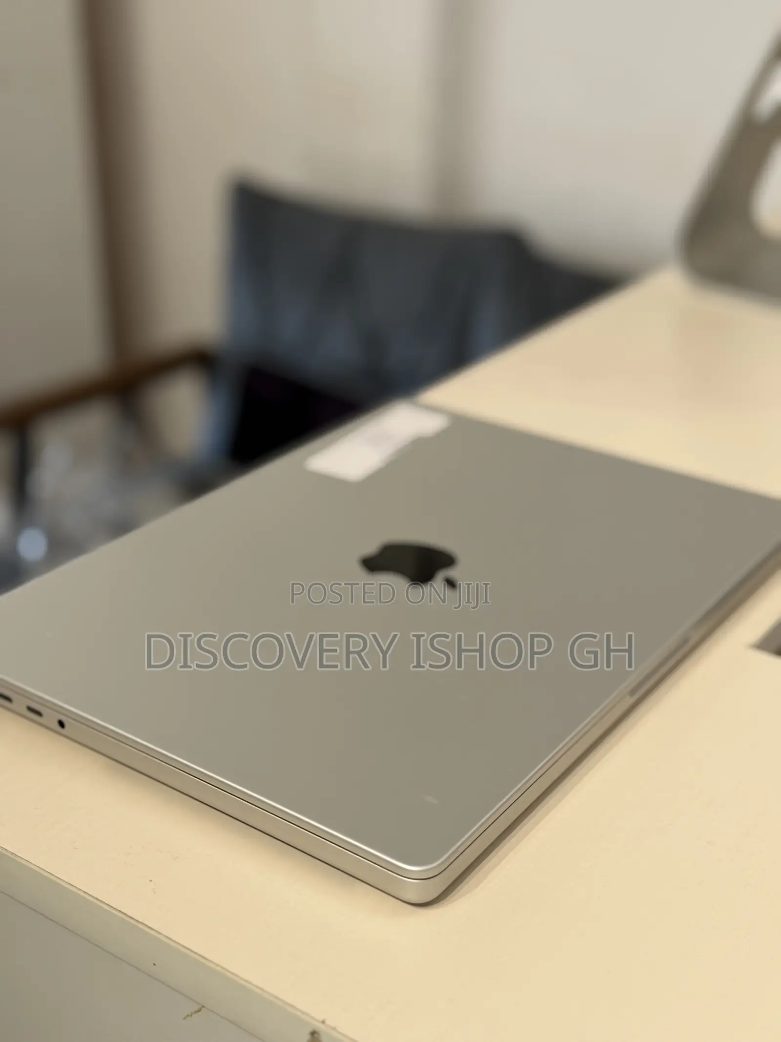 Laptop Apple MacBook Pro 2021 M1 16GB Apple M1 Pro SSD 512GB