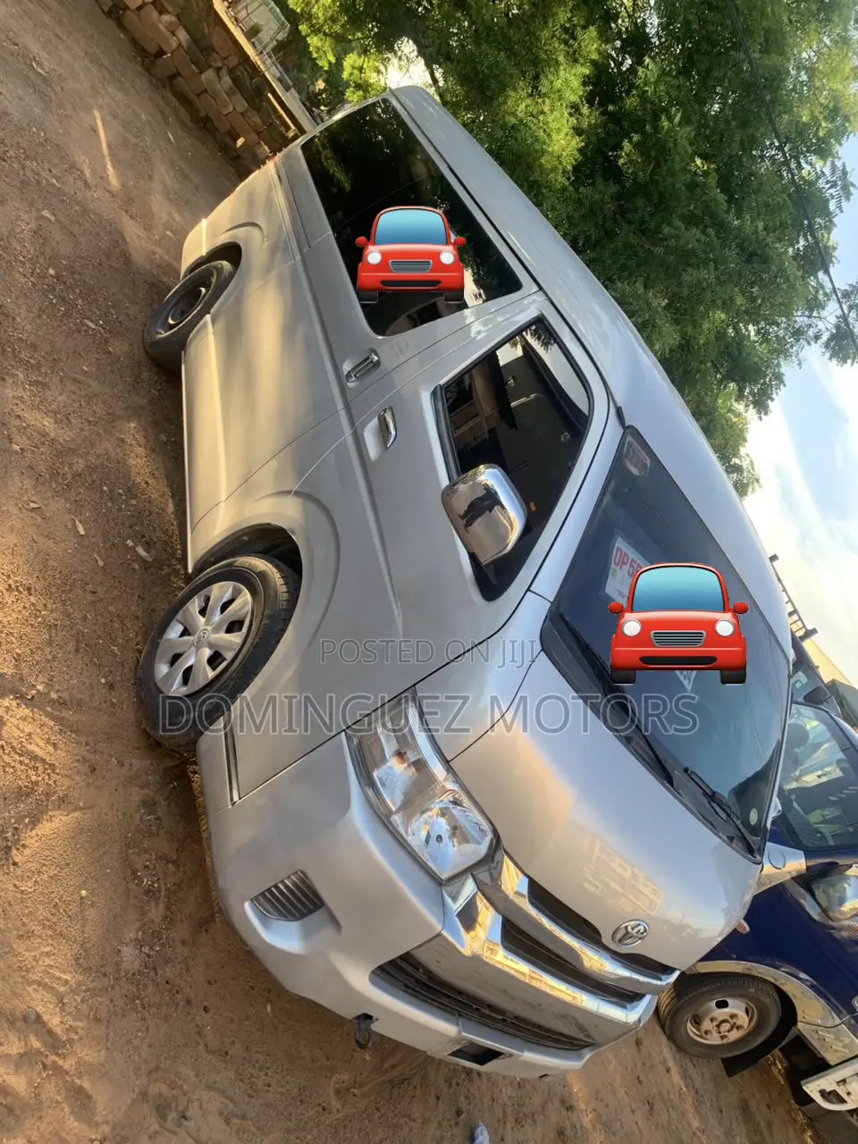 Toyota HiAce 2016 Silver