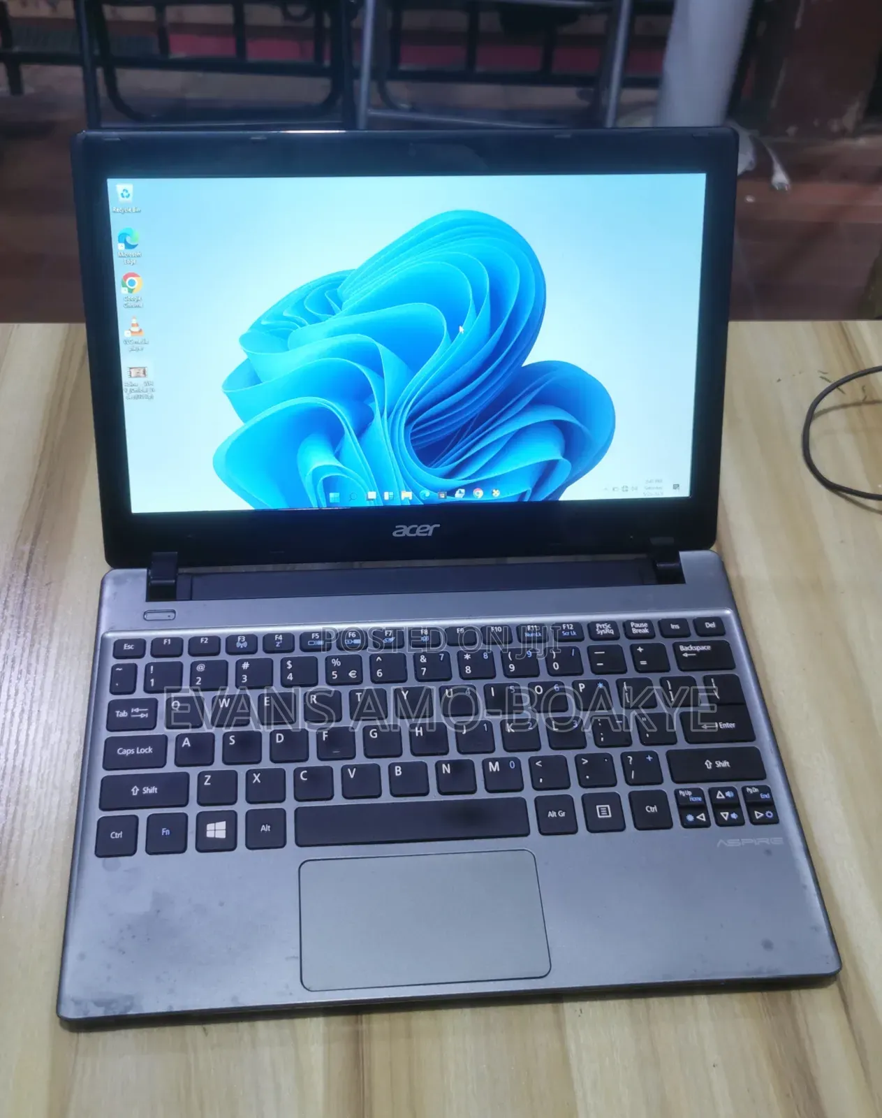Laptop Acer Aspire V5-171 6GB Intel Core i5 HDD 500GB