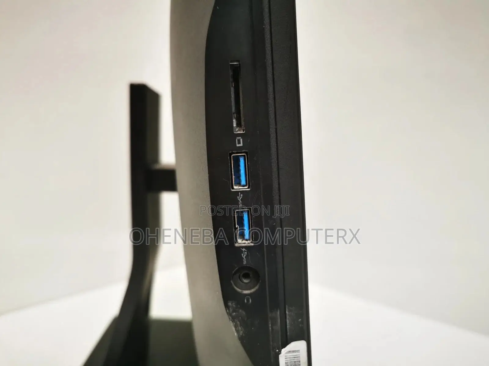 Desktop Computer Dell OptiPlex 7450 16GB Intel Core i7 SSD 256GB