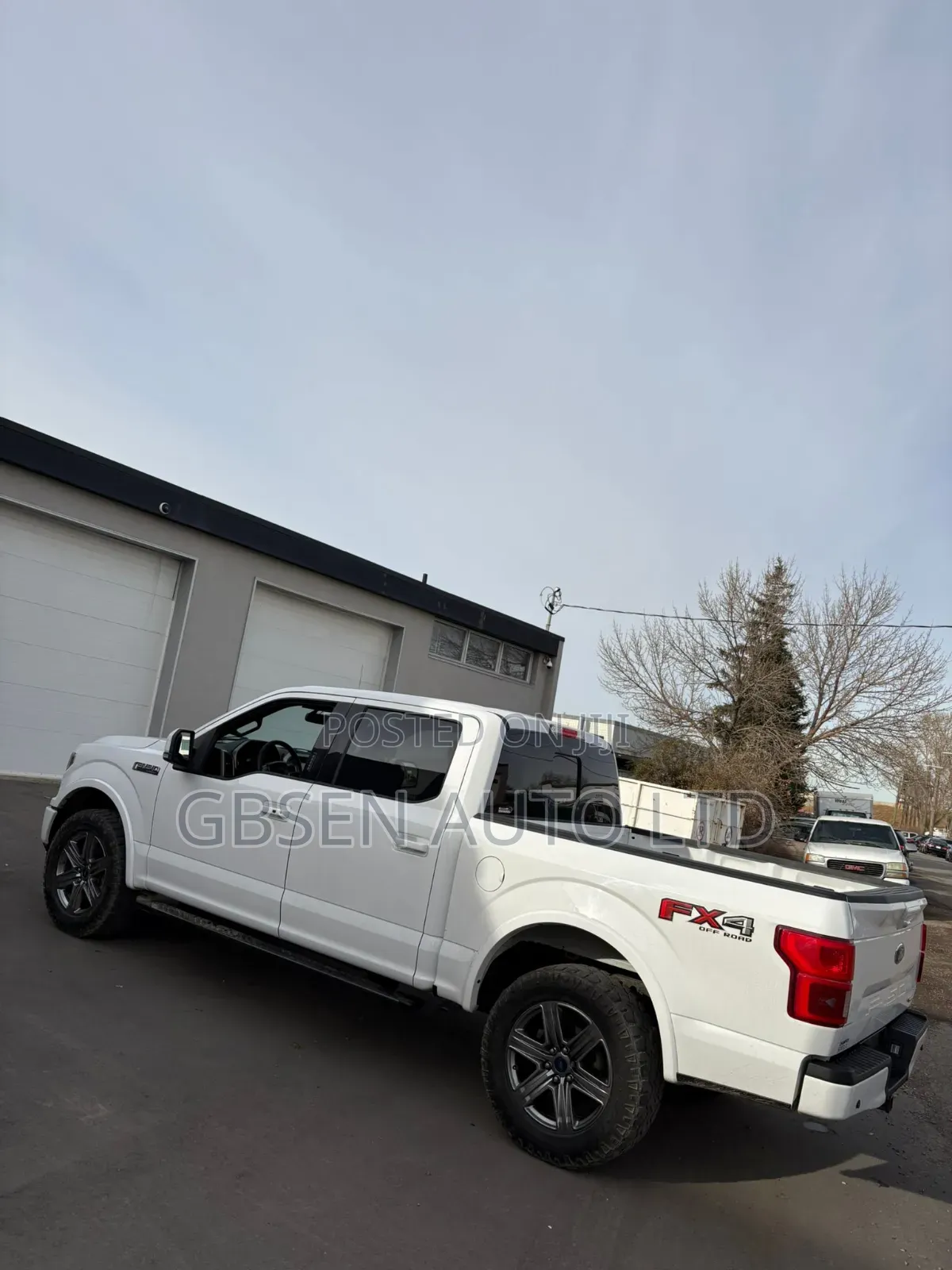 Ford F-150 Lariat 4x4 SuperCrew Cab Styleside 5.5 ft. box 145 in. WB