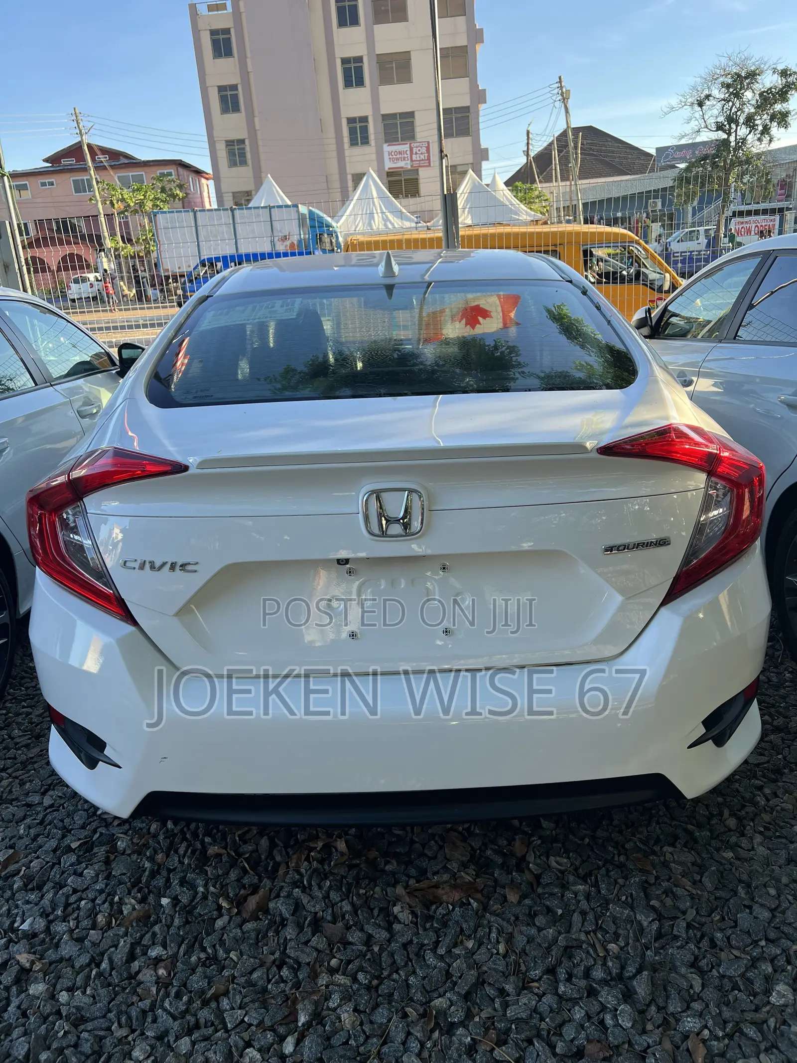 Honda Civic Touring 4dr Sedan (1.5L 4cyl) 2016 White