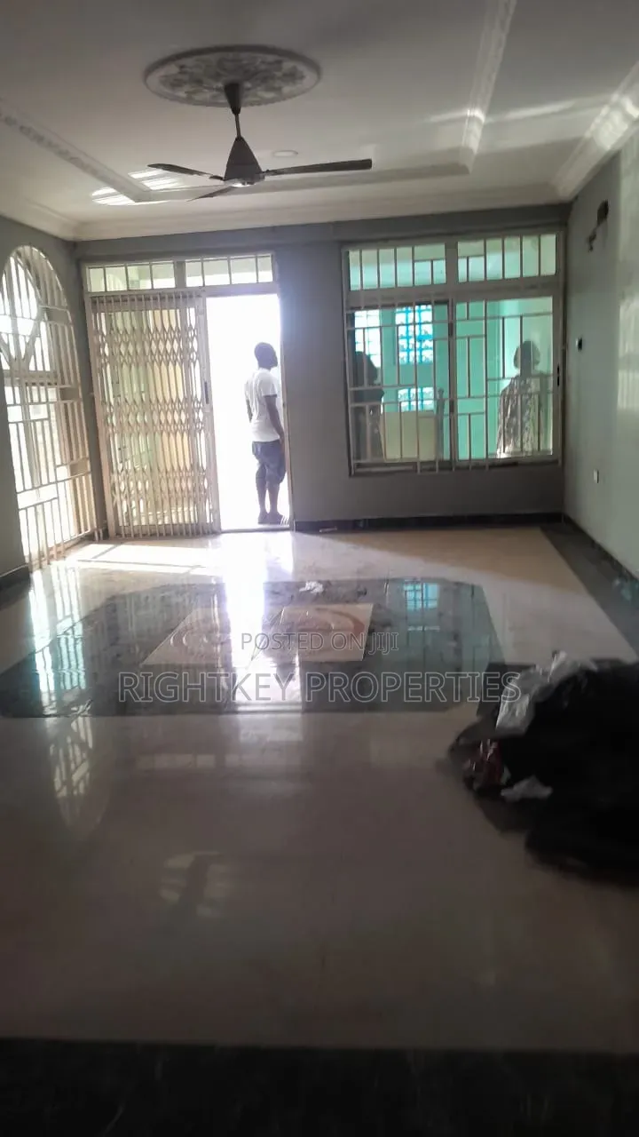 3bdrm Apartment in Patase, Kumasi Metropolitan for rent