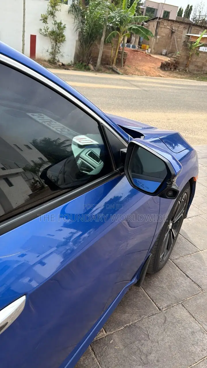 Honda Civic Touring Sedan 2018 Blue