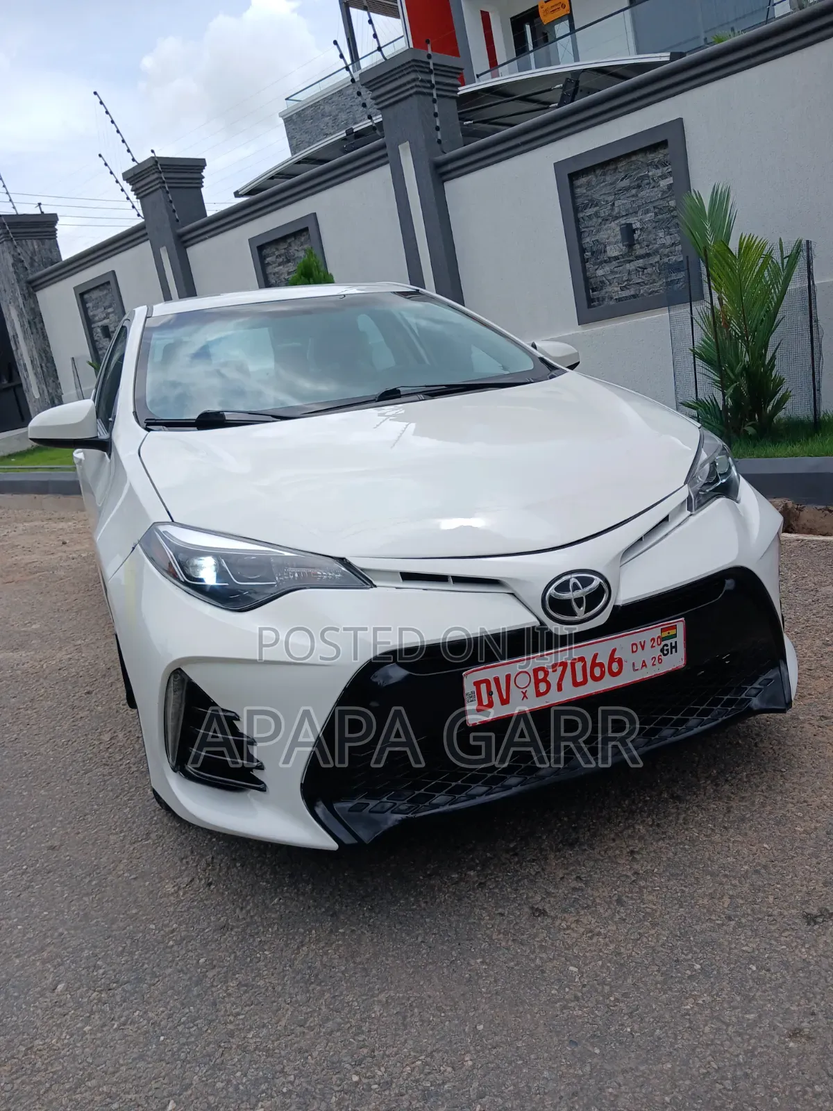 Toyota Corolla 2016 White
