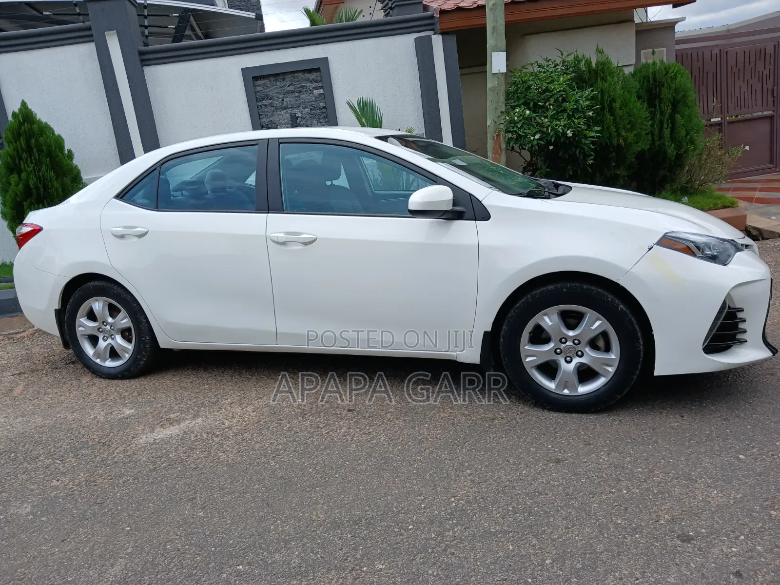 Toyota Corolla 2016 White