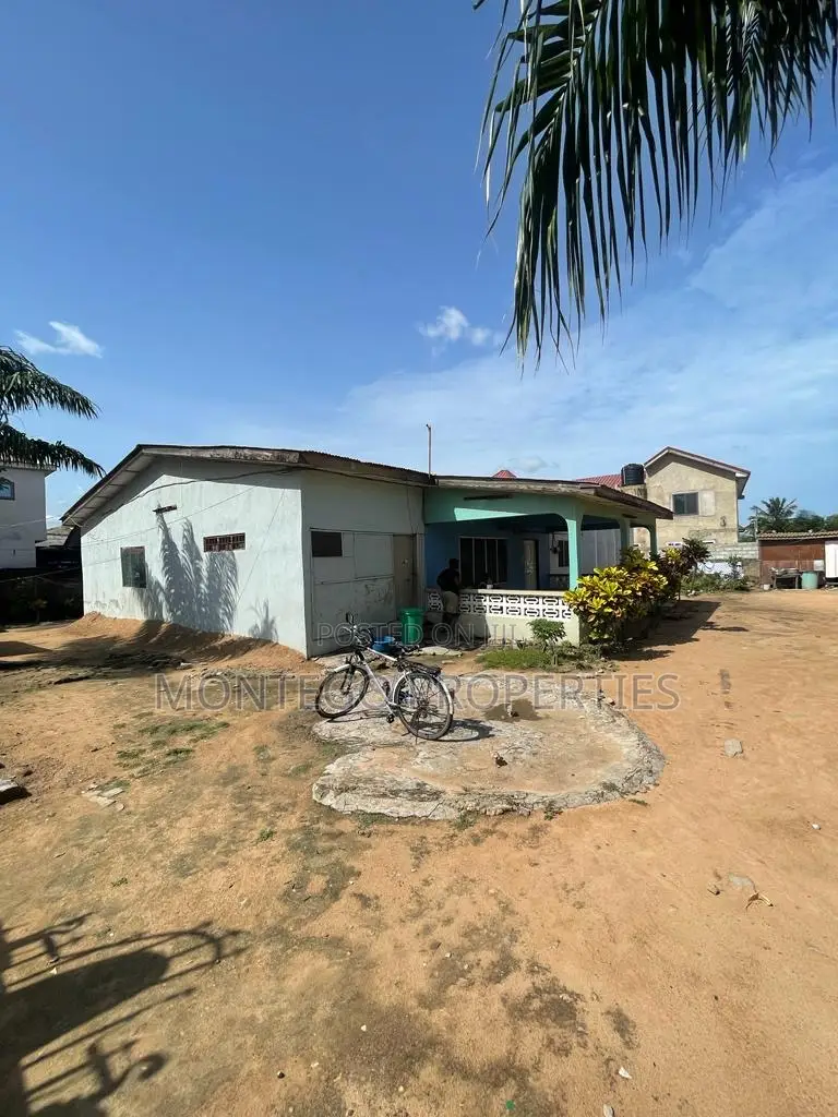 4bdrm House in Spintex Road for sale