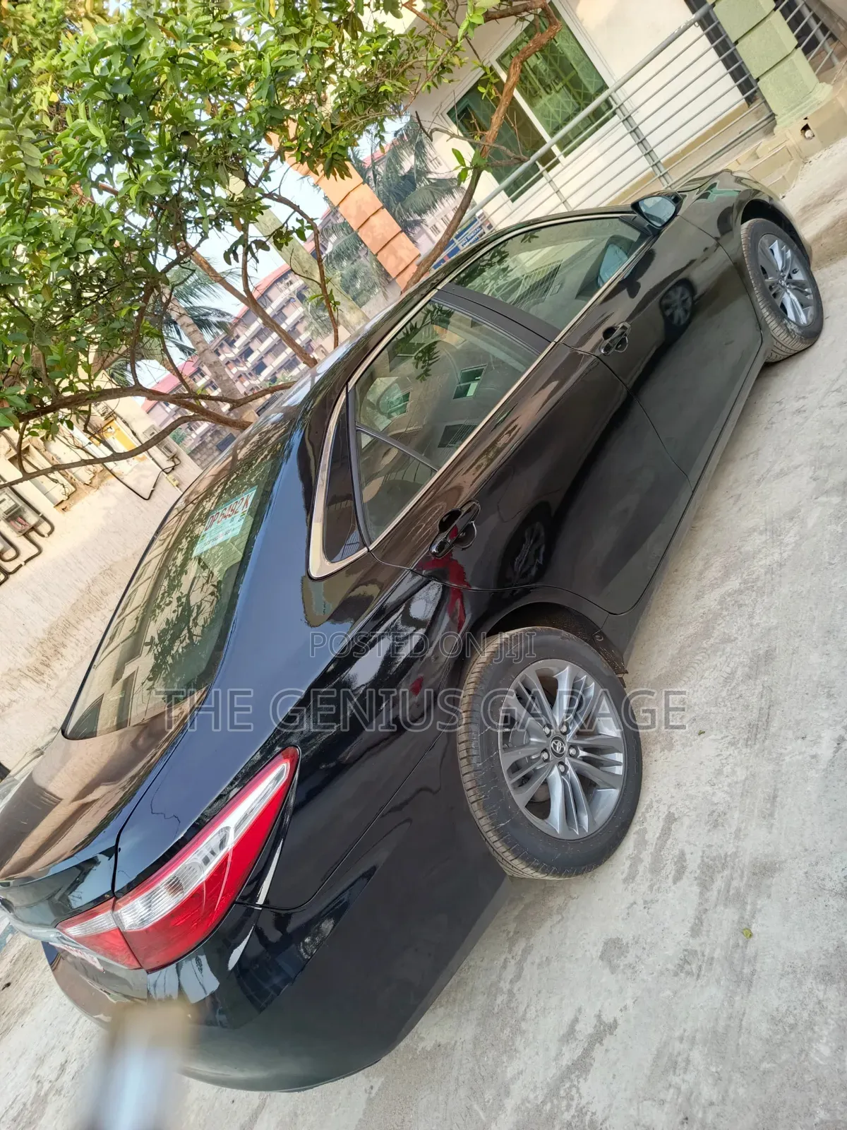 Toyota Camry 2017 Black