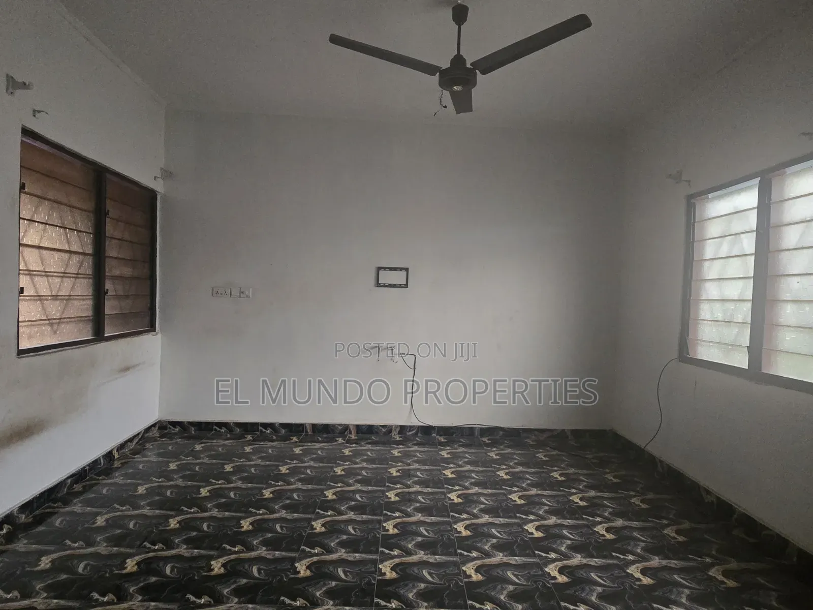 1bdrm Apartment in Ipt Container, Kumasi Metropolitan for rent