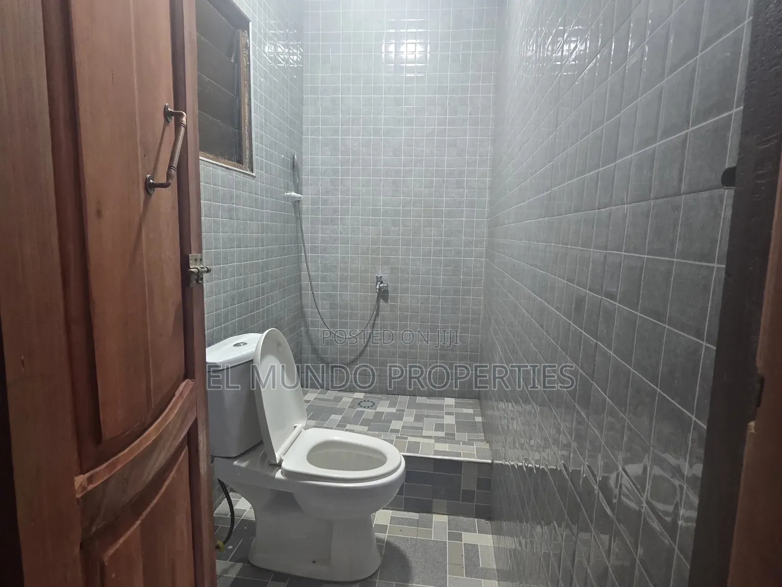 1bdrm Apartment in Ipt Container, Kumasi Metropolitan for rent