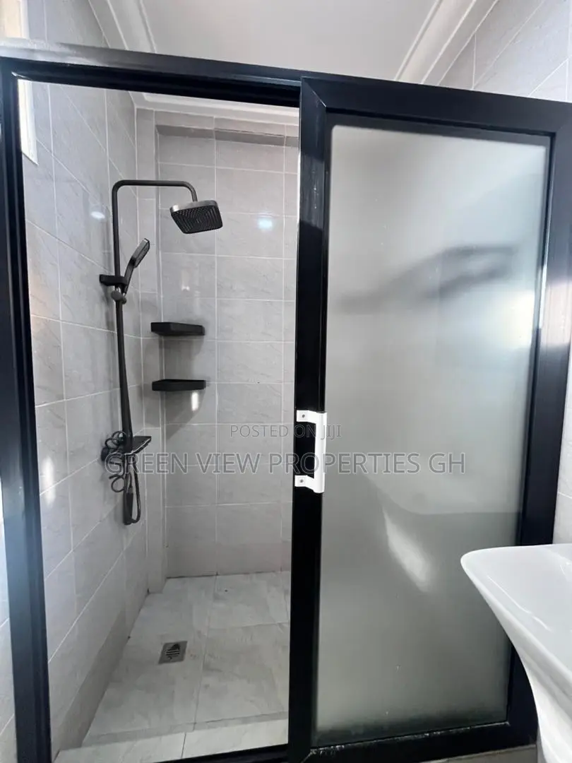 2bdrm Apartment in East Legon for rent
