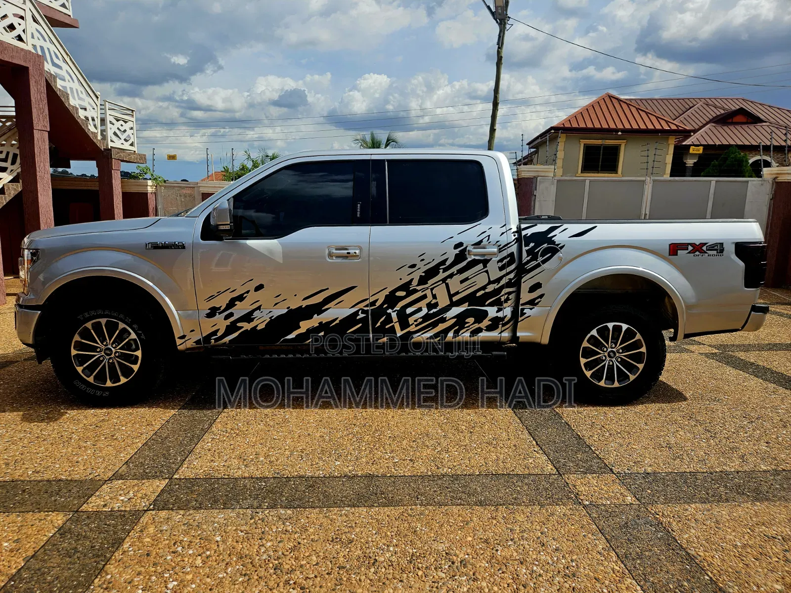 Ford F-150 Lariat 4x4 SuperCab Styleside 6.5 ft. box 145 in. WB 2018