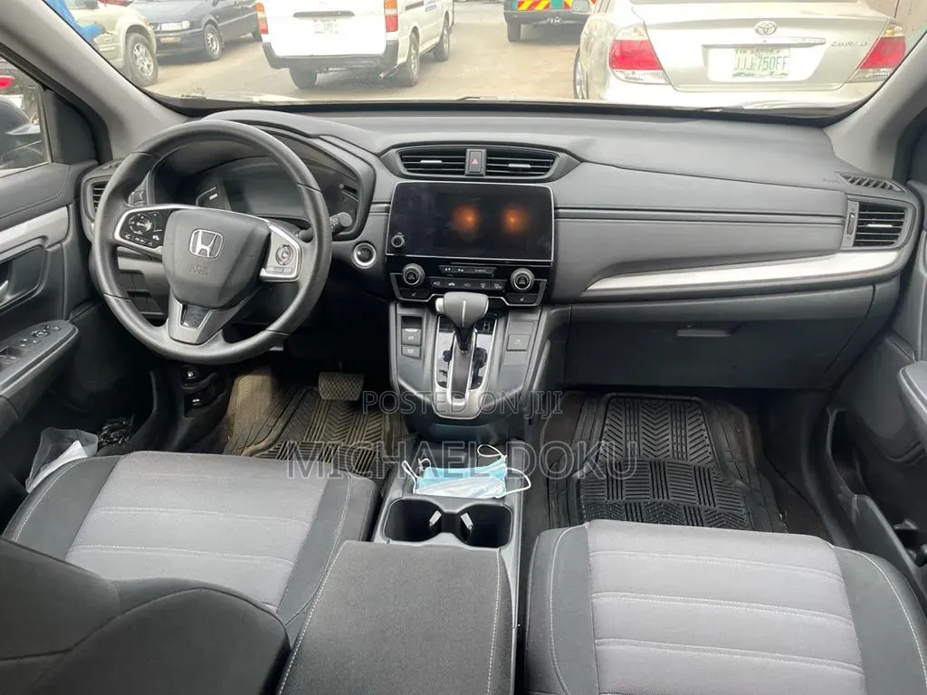 Honda CR-V LX 1.5 2018 Gray