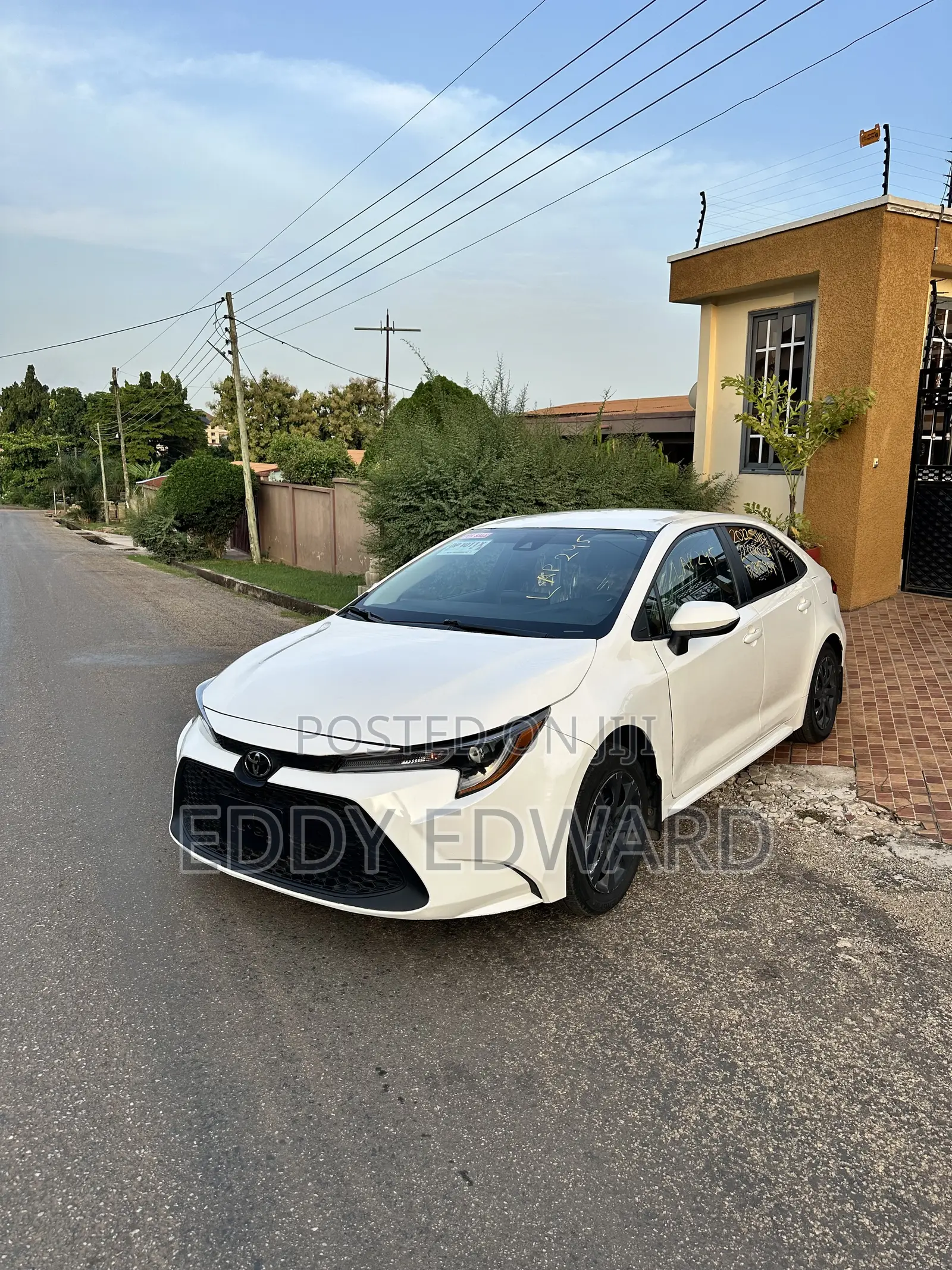 Toyota Corolla 2022 White