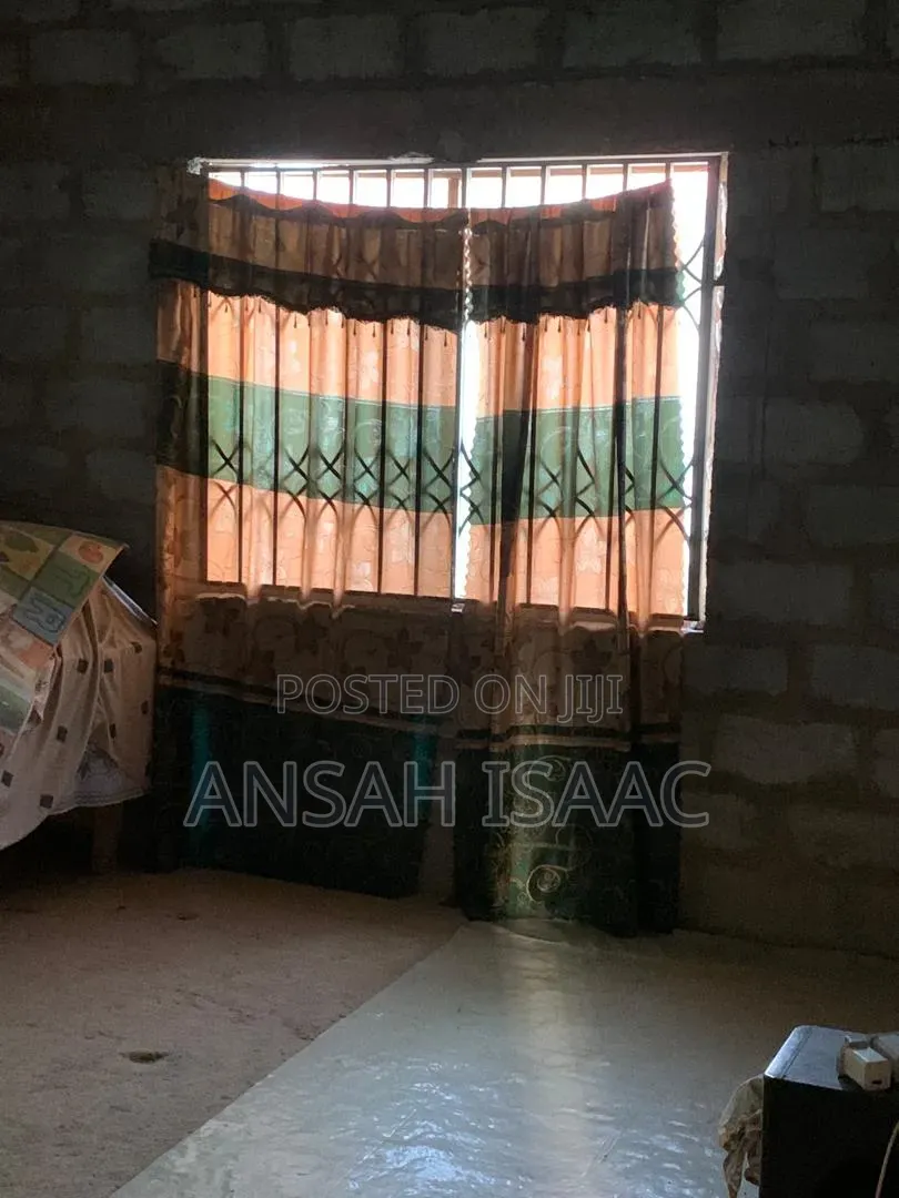 4bdrm House in Pokuasi Mayera Gti, Pokuase for sale