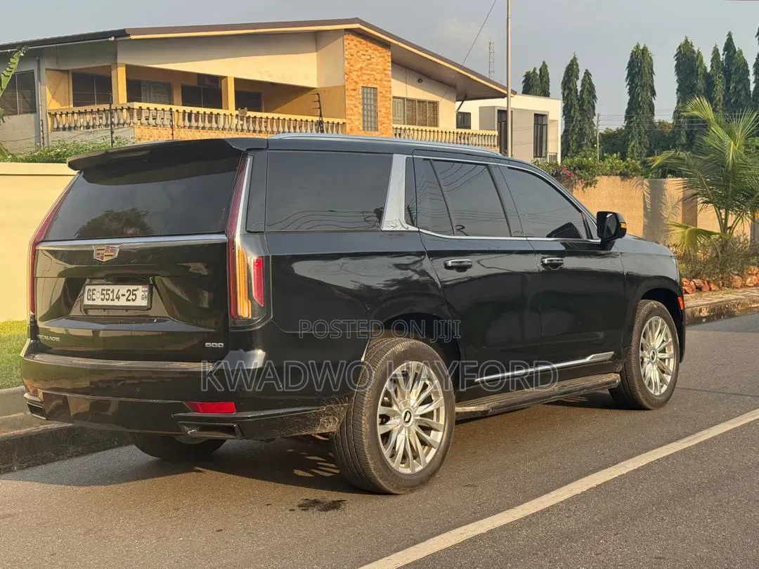 Cadillac Escalade 2013 Black