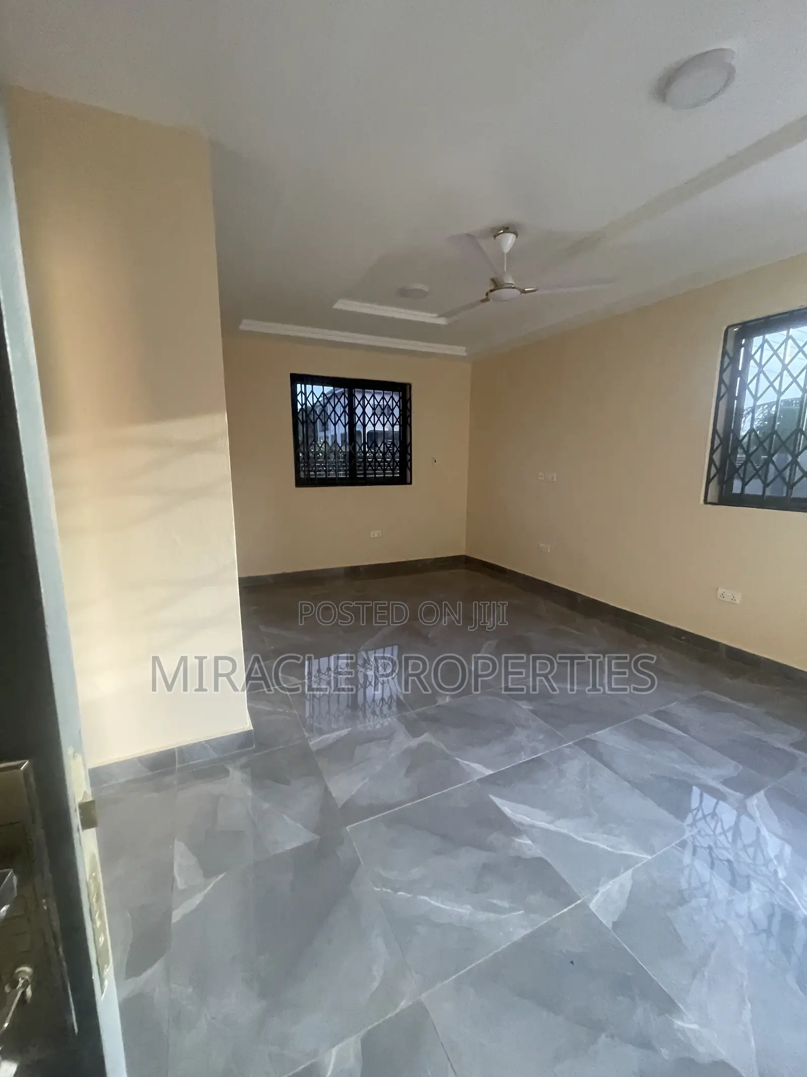 1bdrm Apartment in Miracle Properties, Amrahia for rent