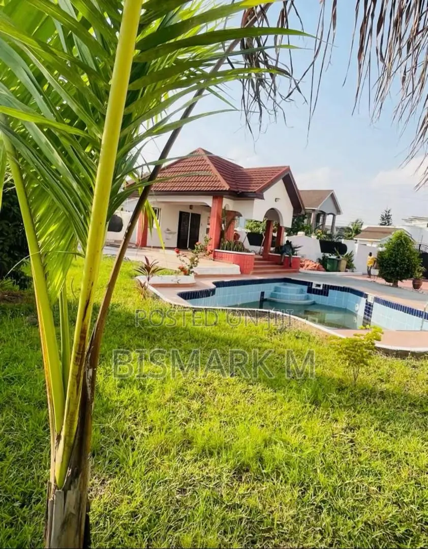 4bdrm House in East Legon for rent