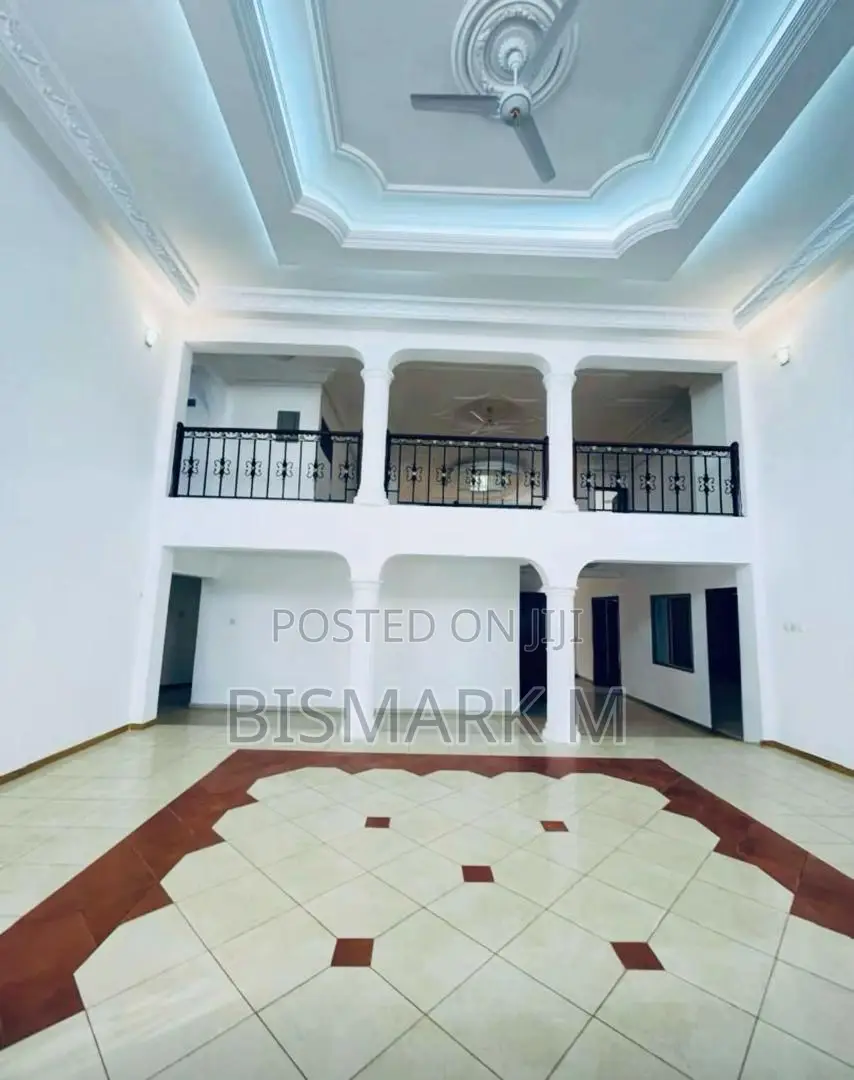 4bdrm House in East Legon for rent