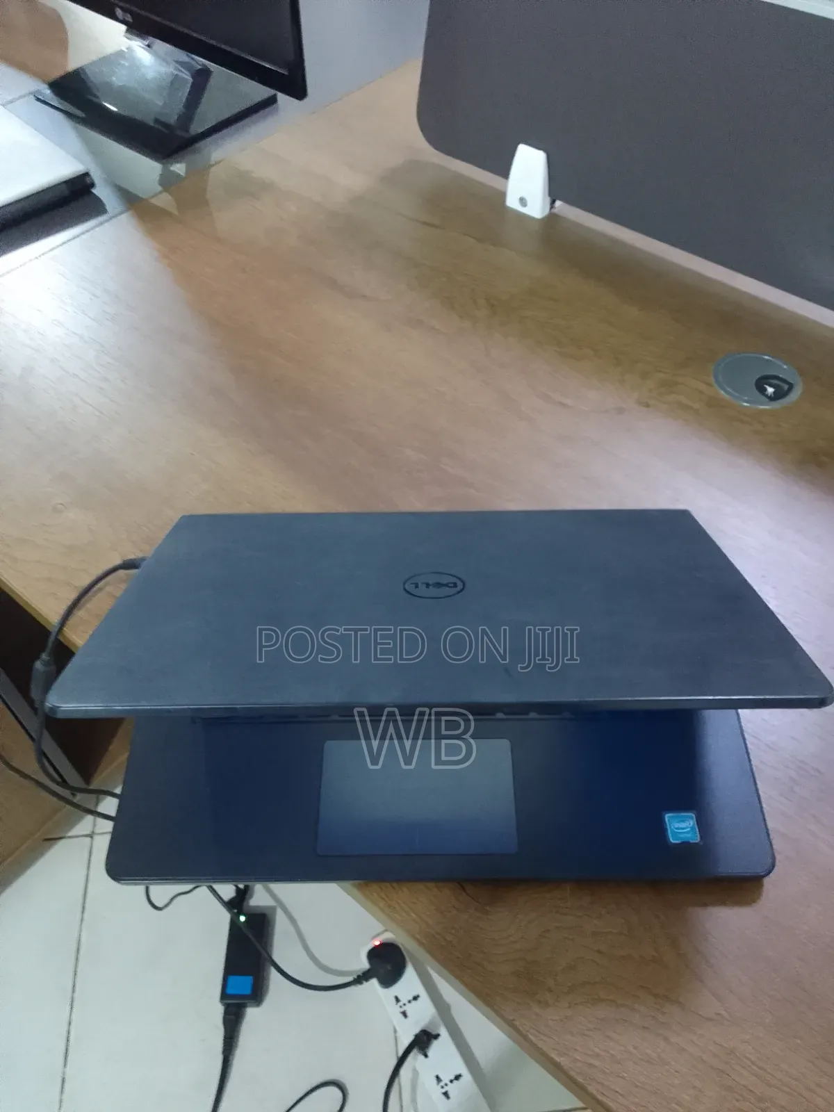 Laptop Dell Inspiron 14 3452 2GB Intel Celeron SSD 32GB